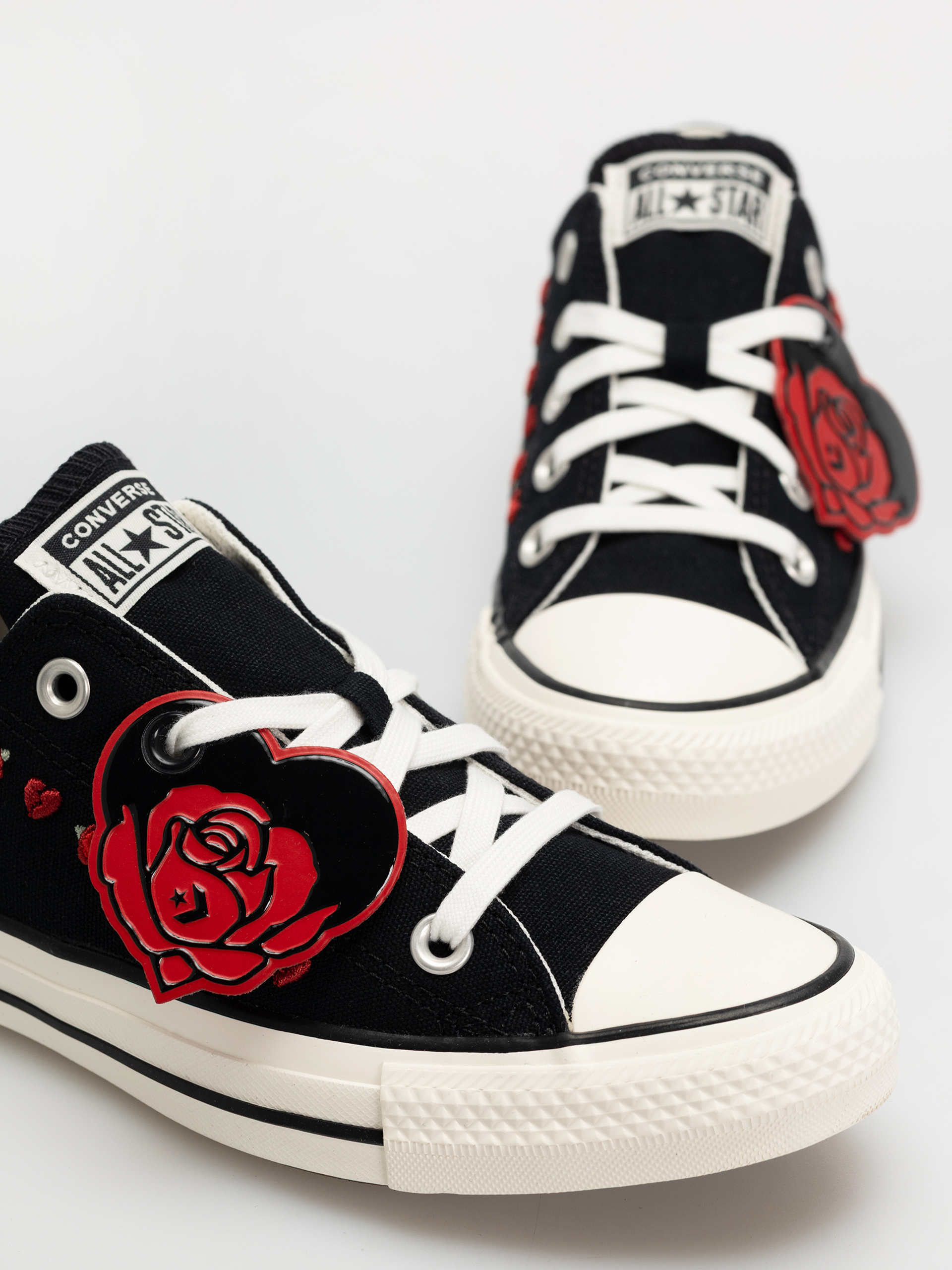 Converse Chuck Taylor All Star Ox Wmn Tornacipők (black/red/egret)