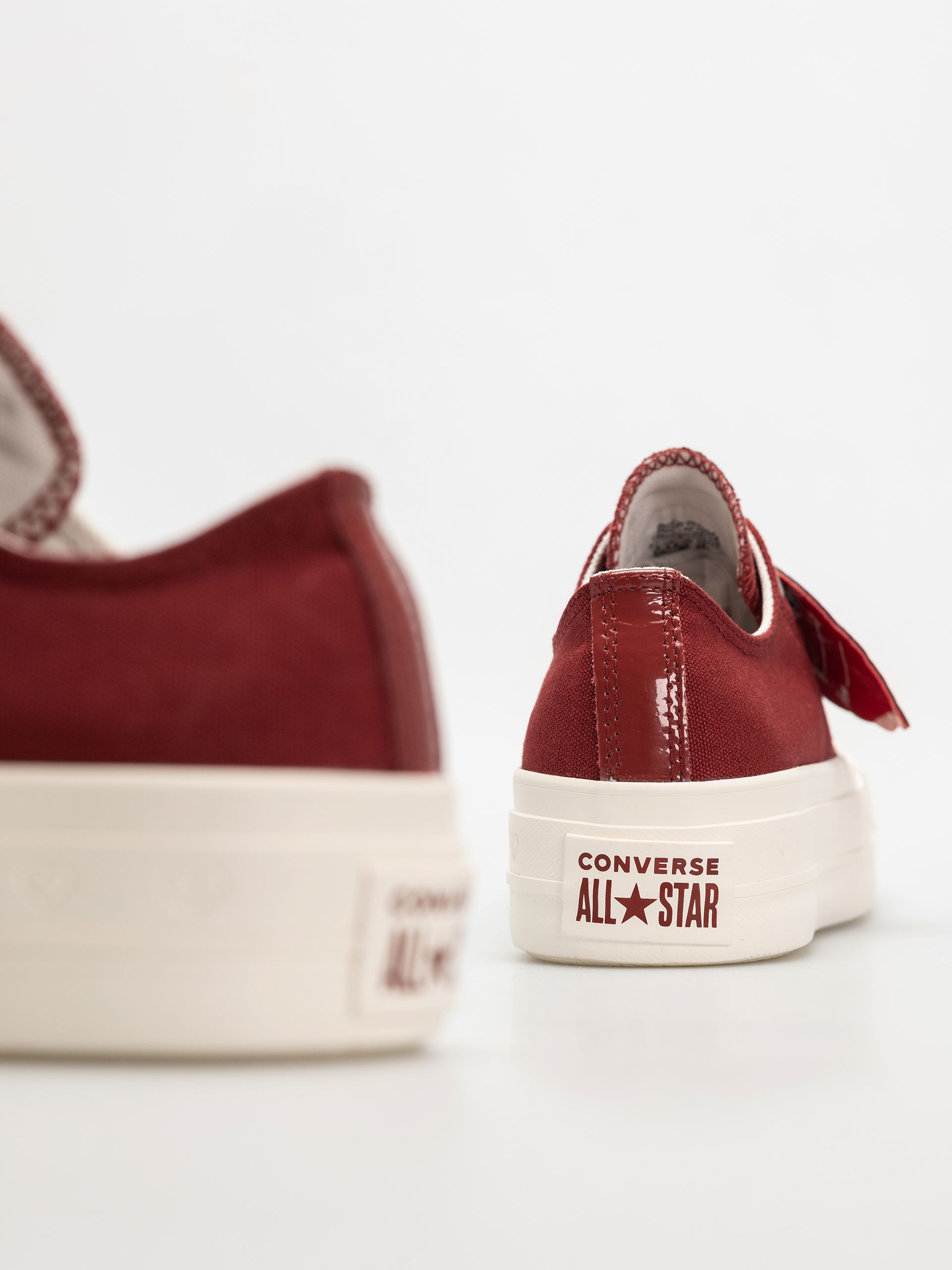 Converse Chuck Taylor All Star Lift Ox Wmn Tornacipők (park red/vintage white/egret)