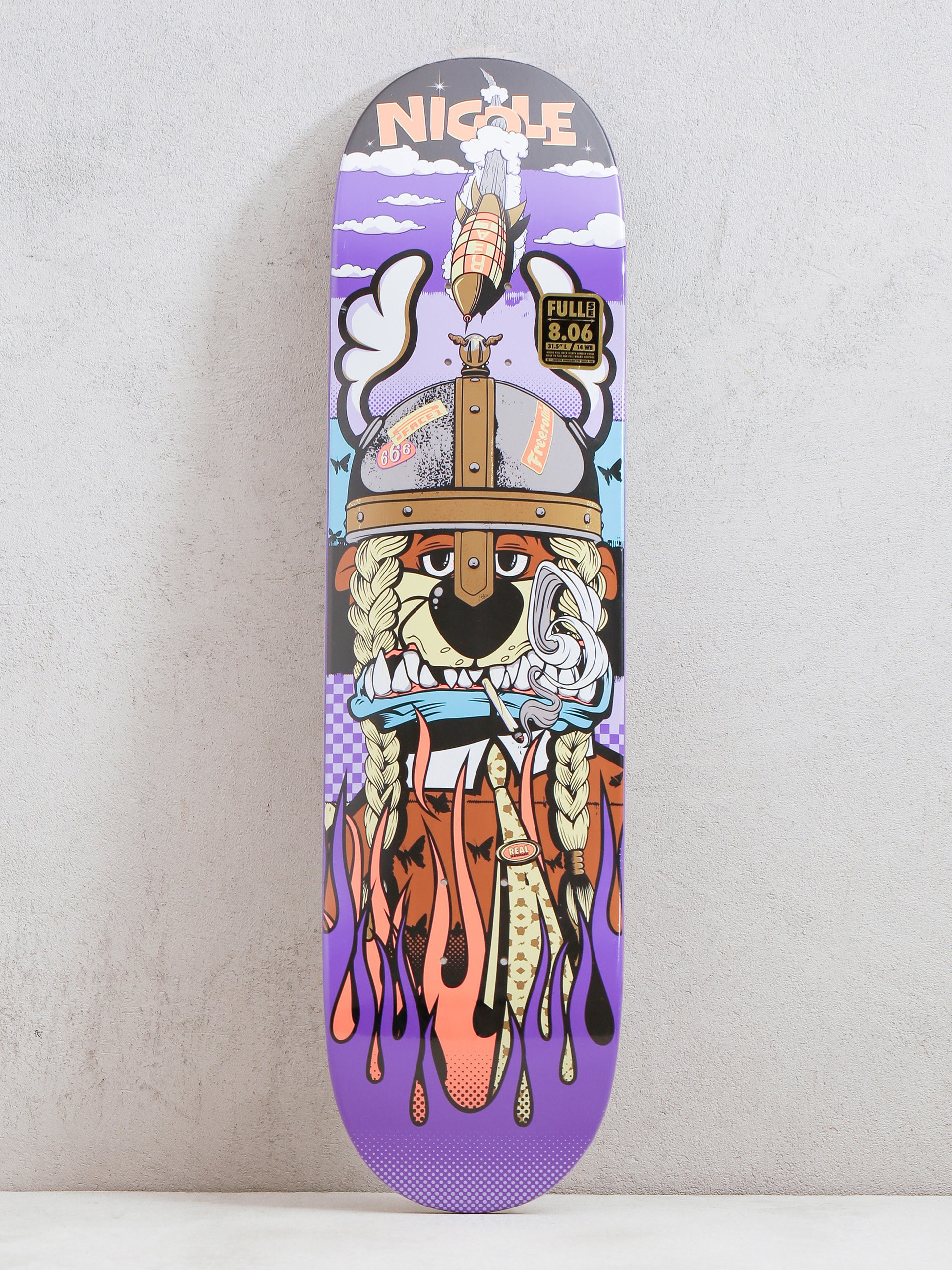 Real Nicole XD Face Gördeszka lap