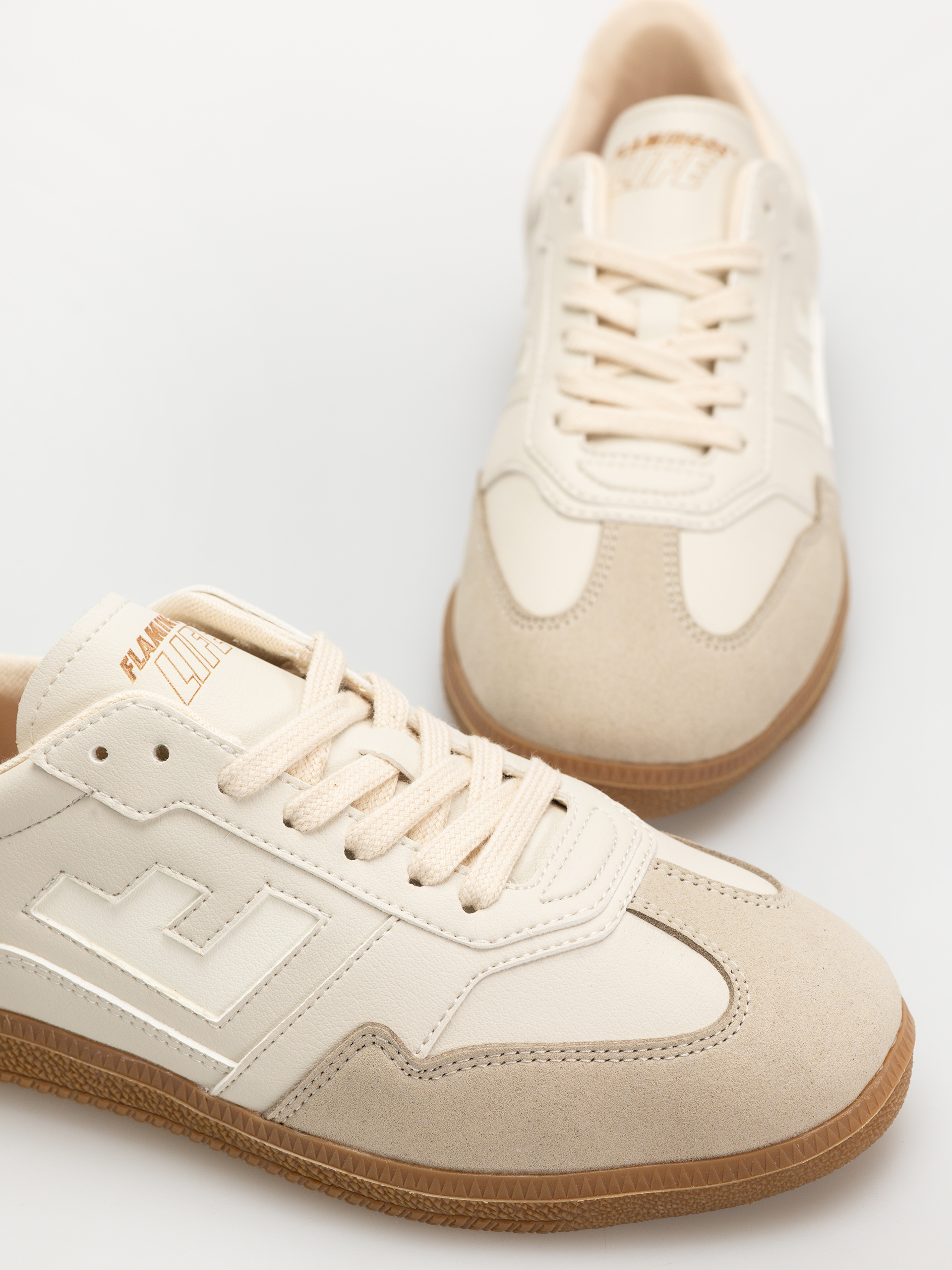 Cipők Flamingos Life Burela Slim (gesso white)