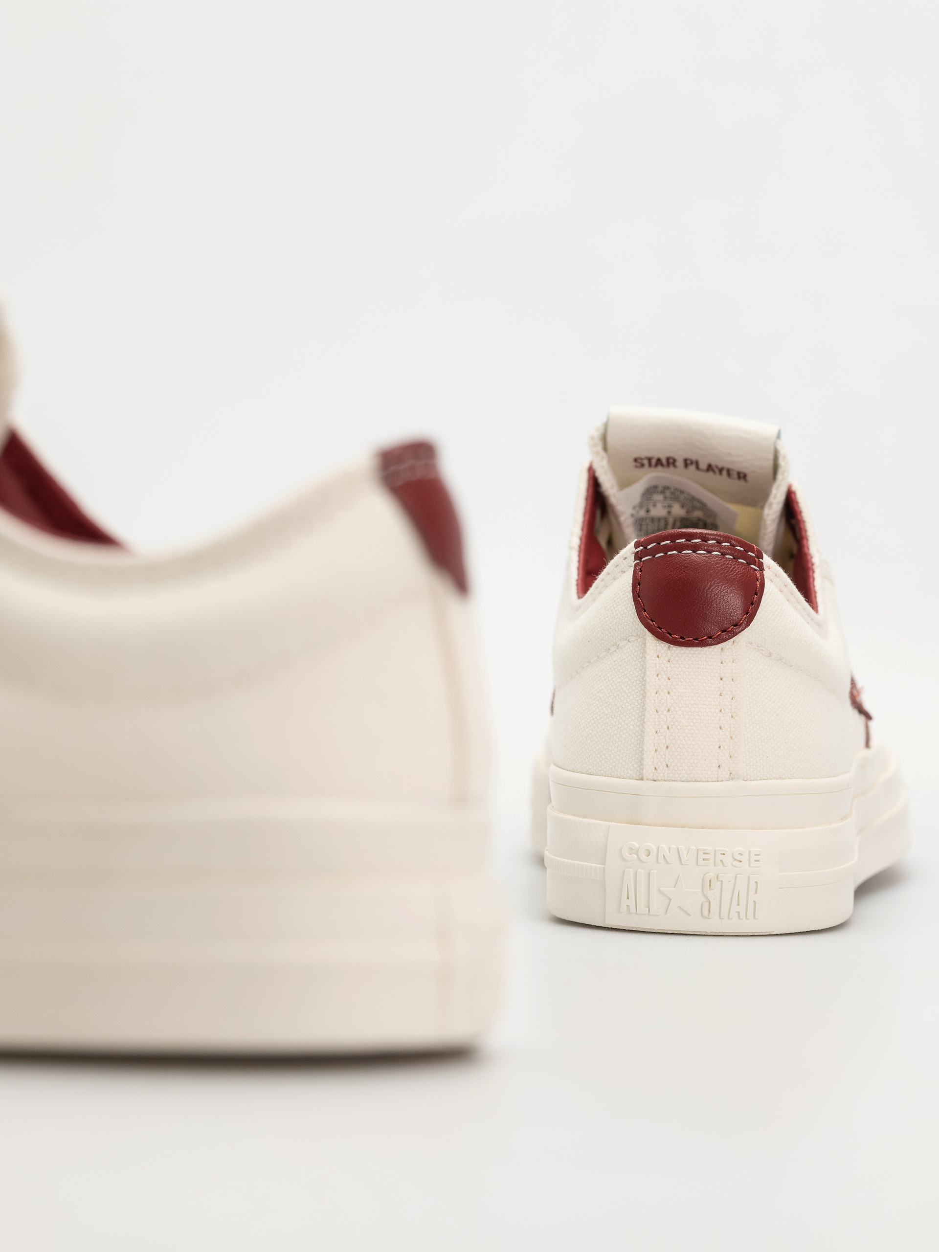 Converse Star Player 76 Ox Cipők (egret/egret/park red)