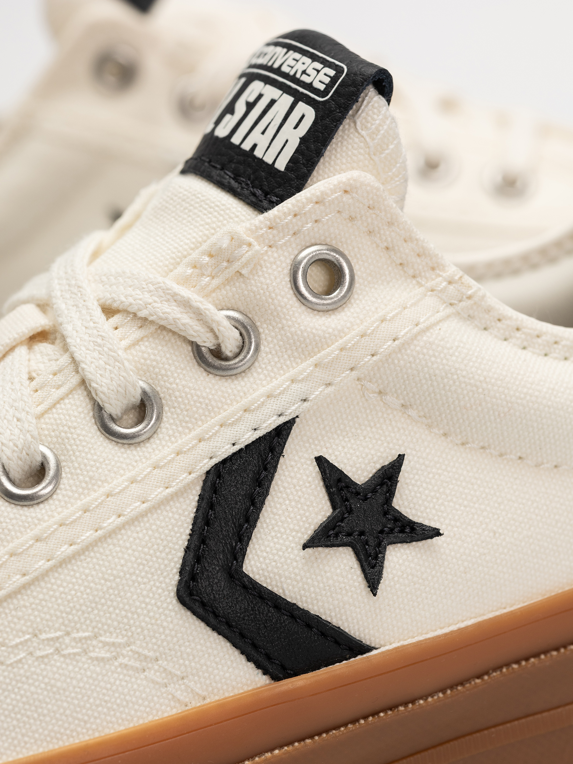 Cipők Converse Star Player 76 Ox (egret/gum honey/black)