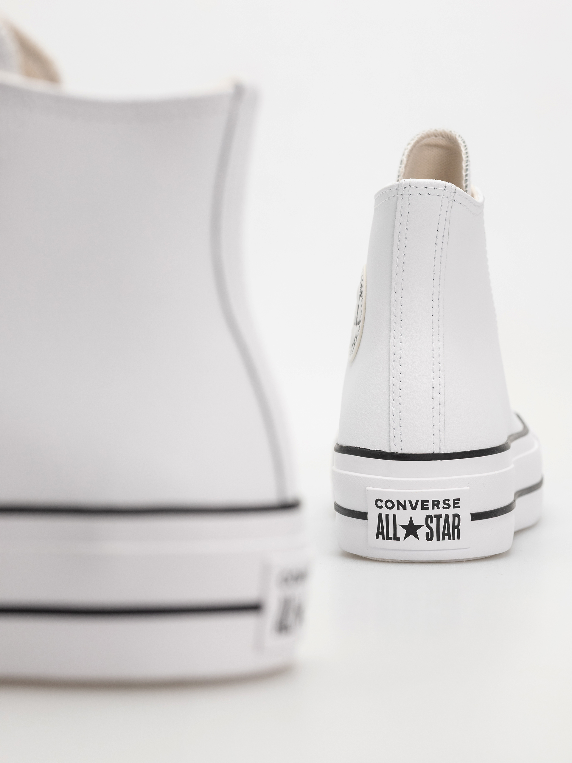 Tornacipők Converse Chuck Taylor All Star Lift Hi Wmn (white/black/white)
