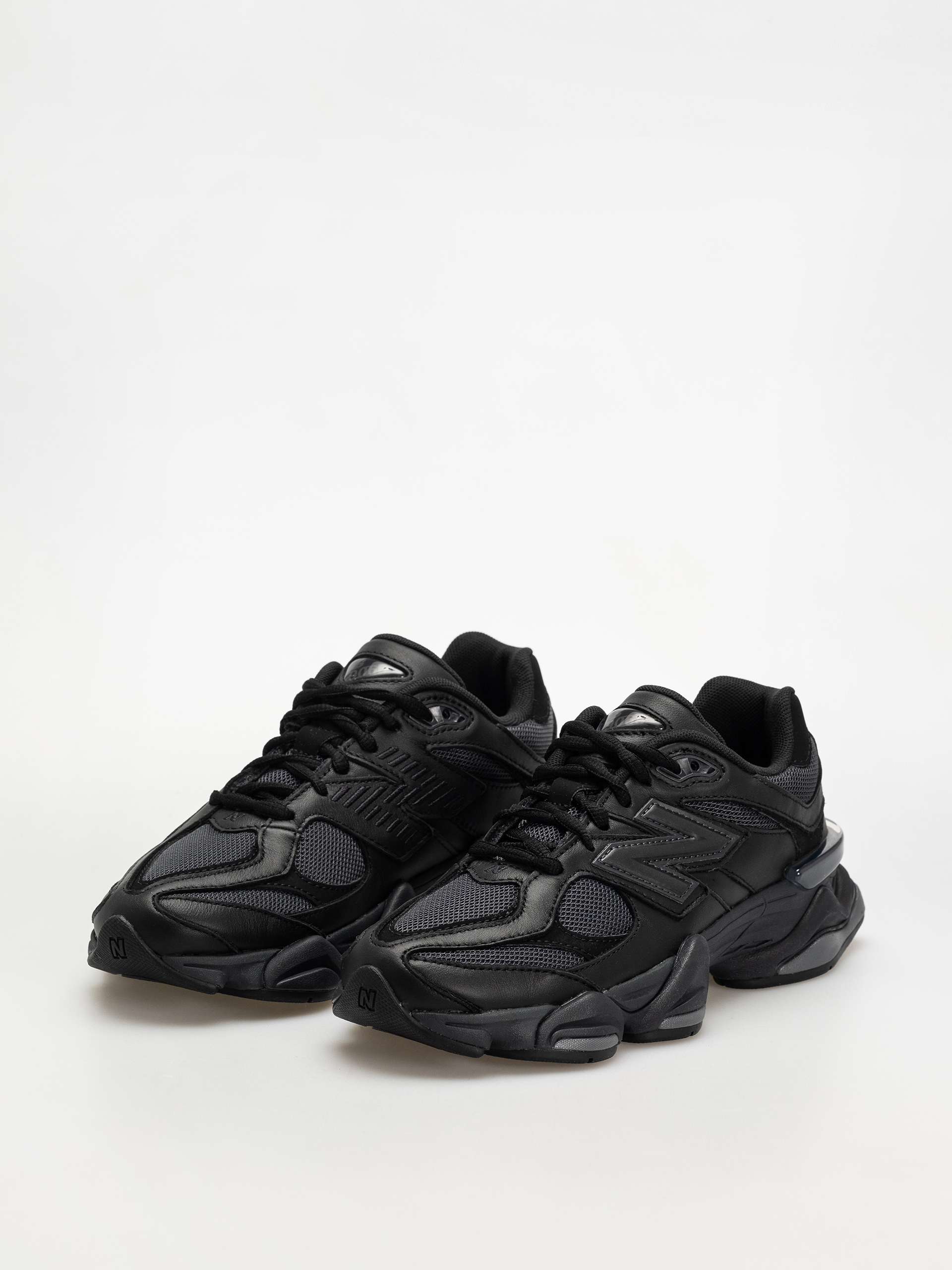 New Balance 9060 Cipők (black)