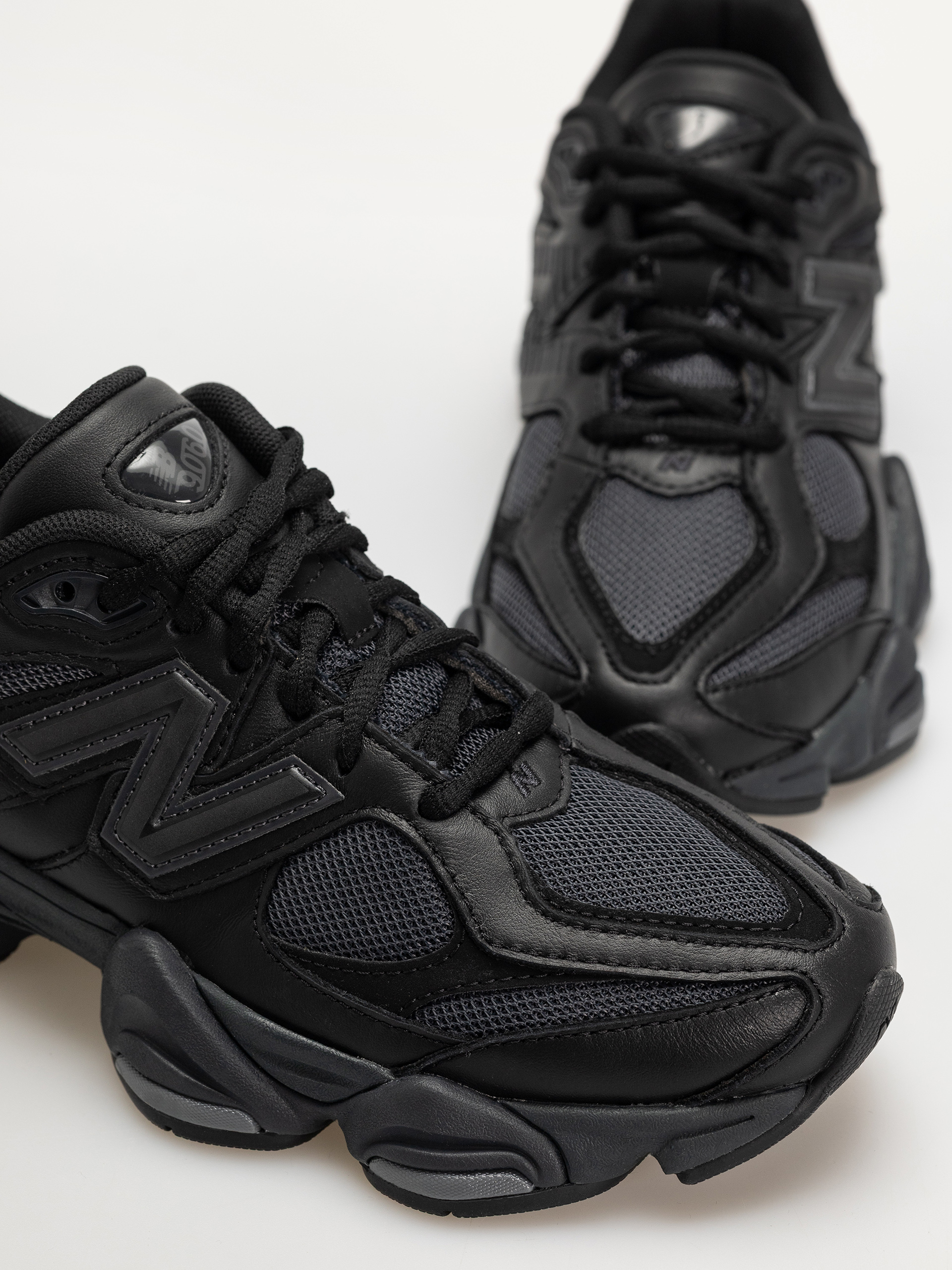 New Balance 9060 Cipők (black)