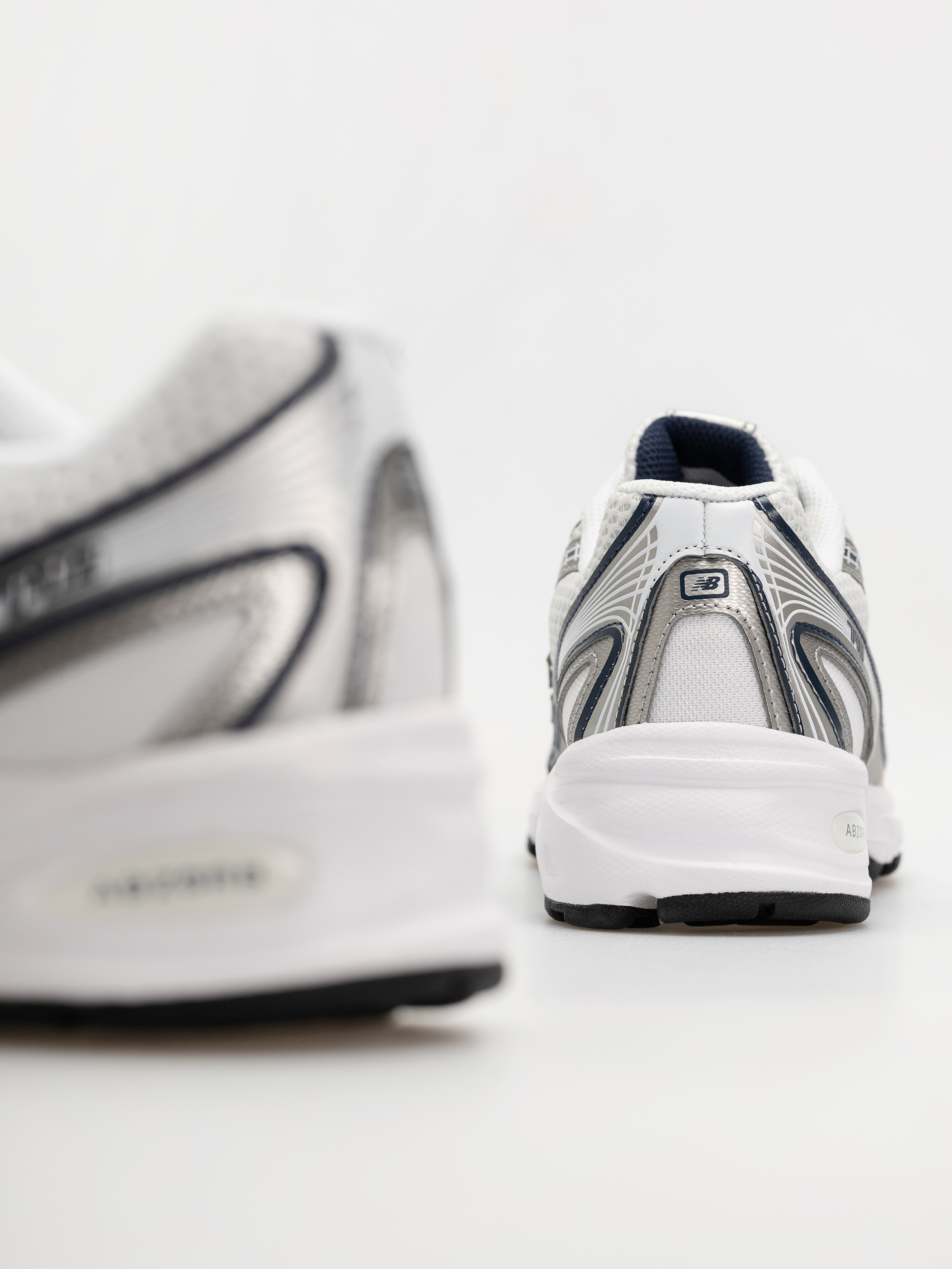 New Balance 740 Cipők (nb navy)