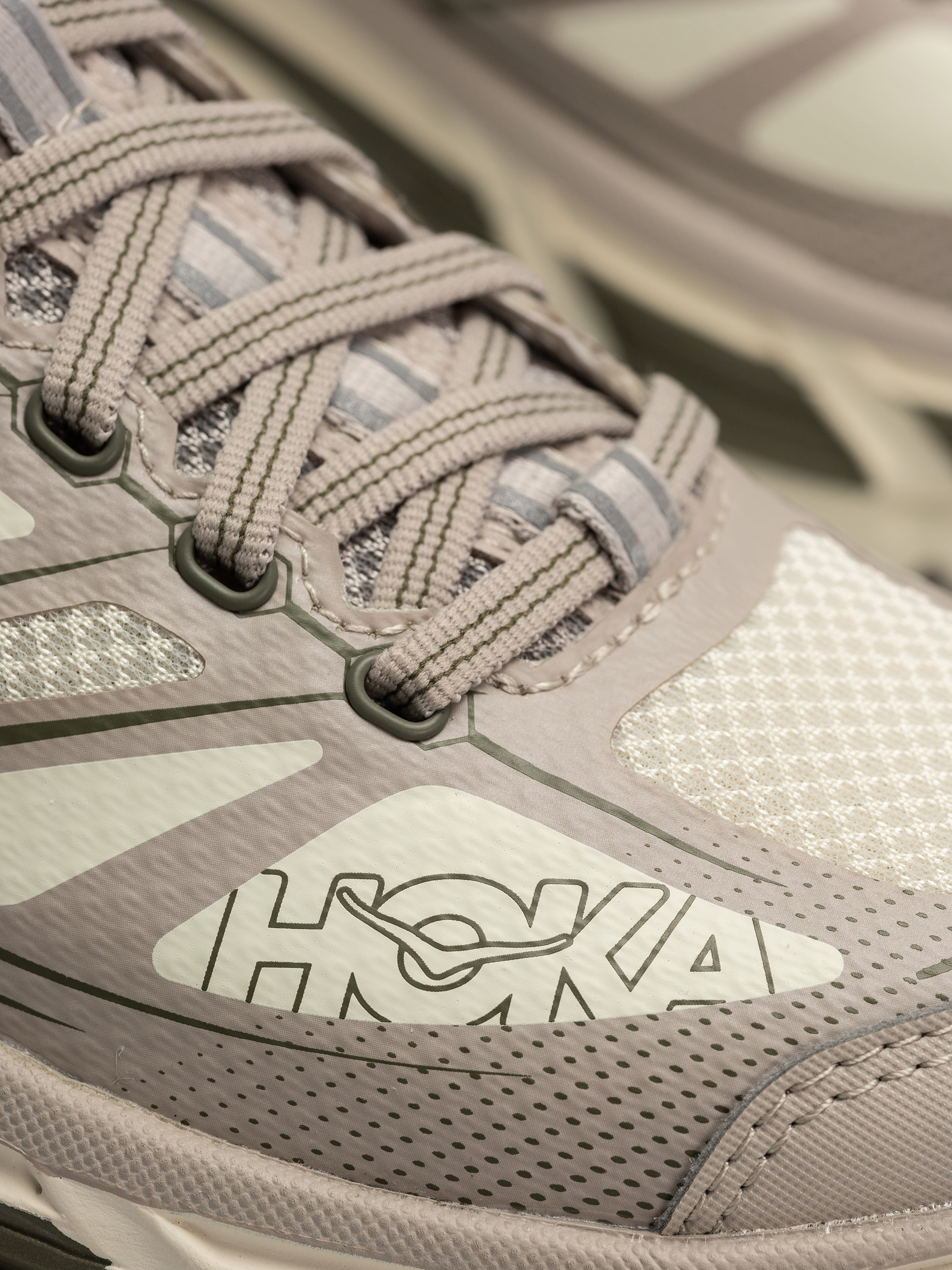 Hoka Mafate Speed 2 Cipők (putty/eucalyptus)