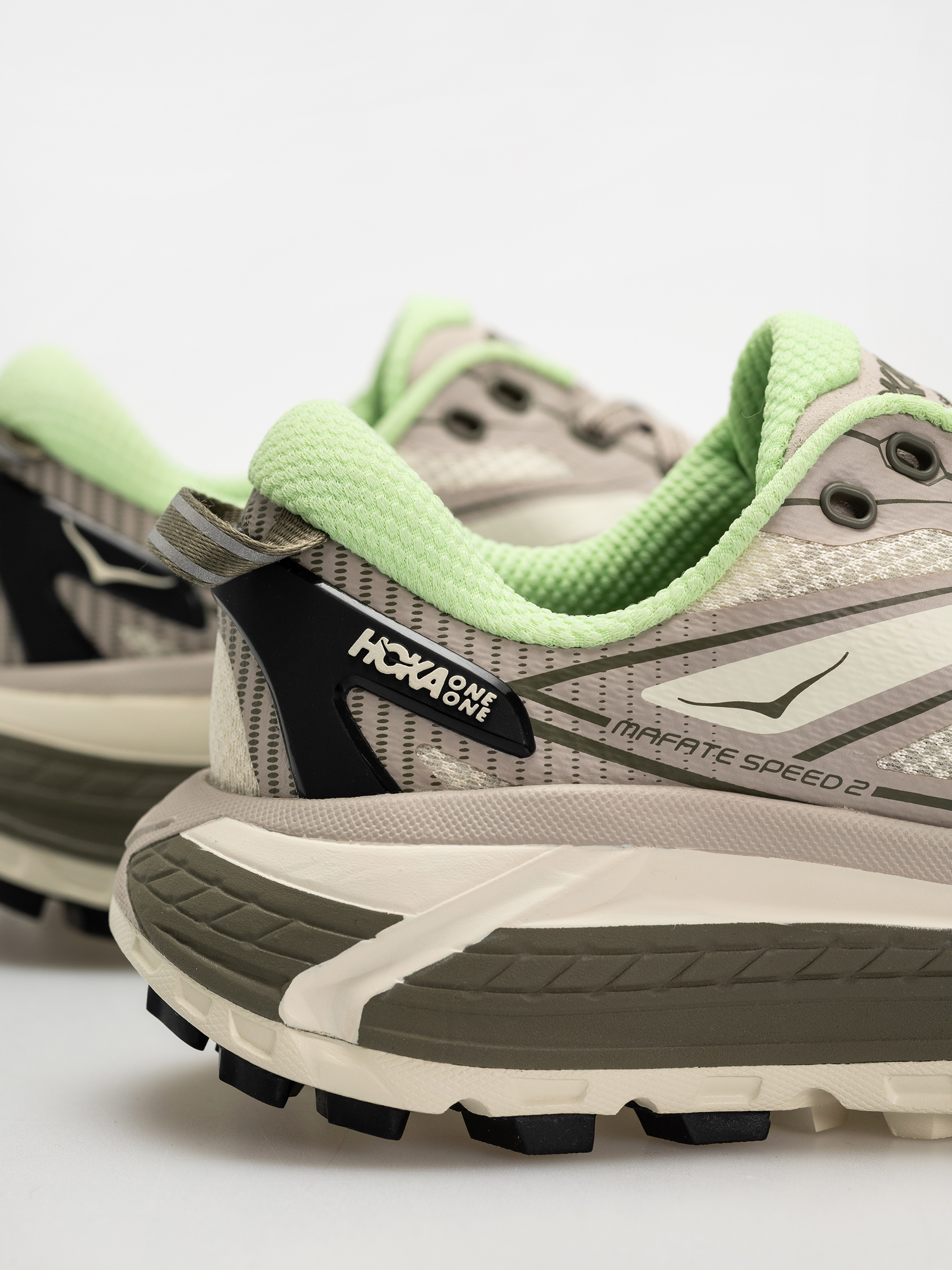 Hoka Mafate Speed 2 Cipők (putty/eucalyptus)