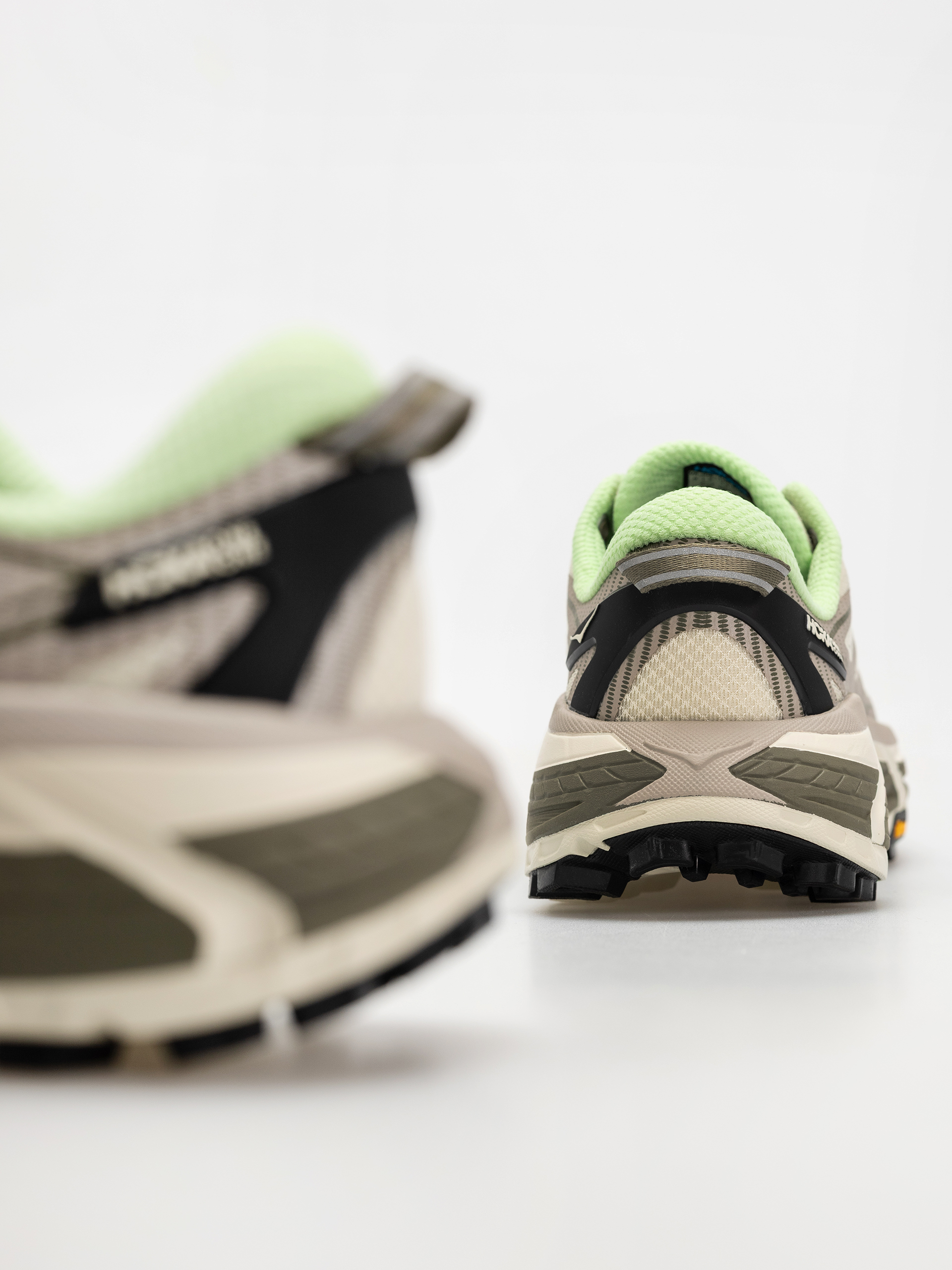 Hoka Mafate Speed 2 Cipők (putty/eucalyptus)