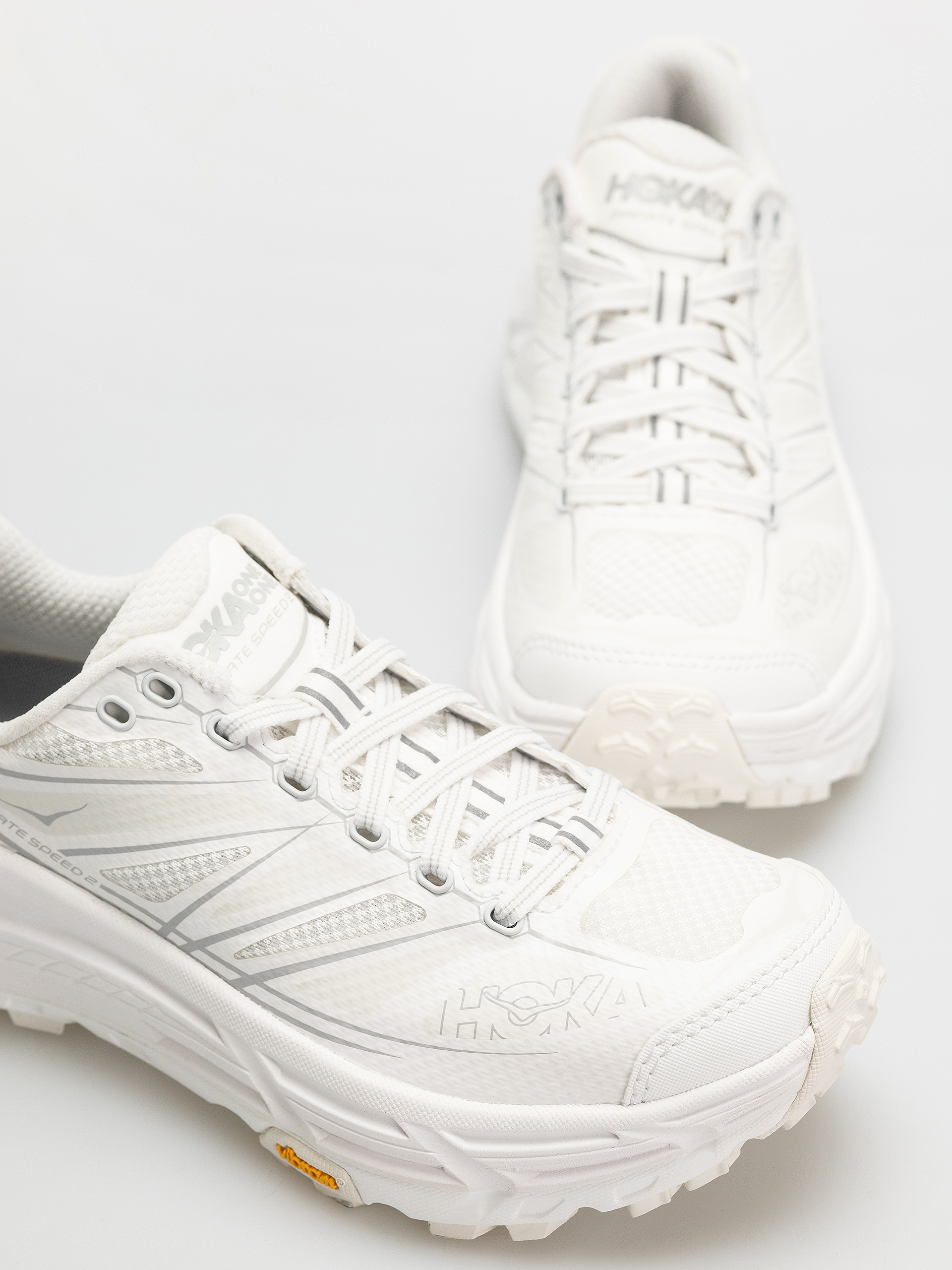 Hoka Mafate Speed 2 Cipők (white/lunar rock)