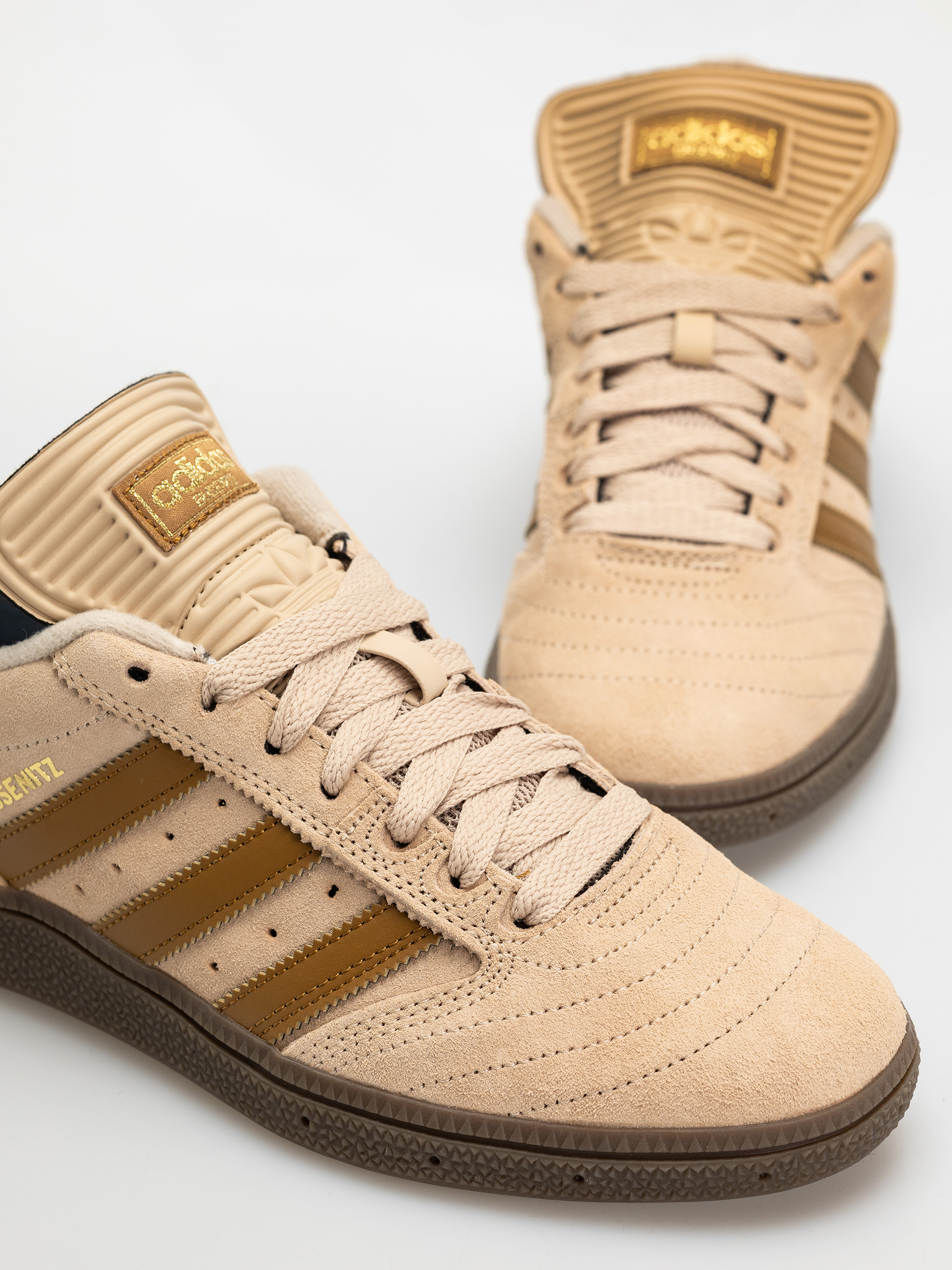 adidas Busenitz Cipők (magbei/brostr/gum5)