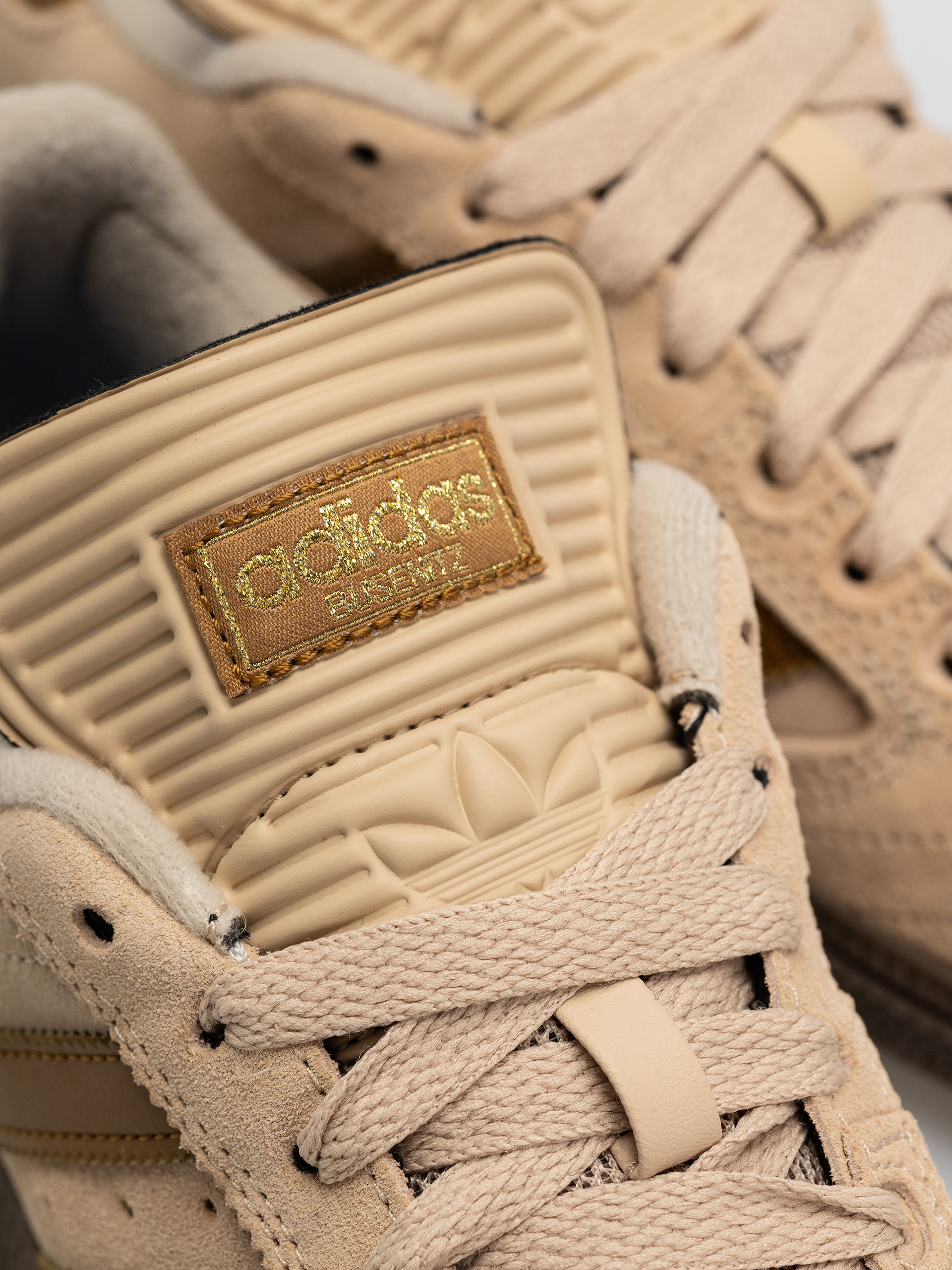 adidas Busenitz Cipők (magbei/brostr/gum5)