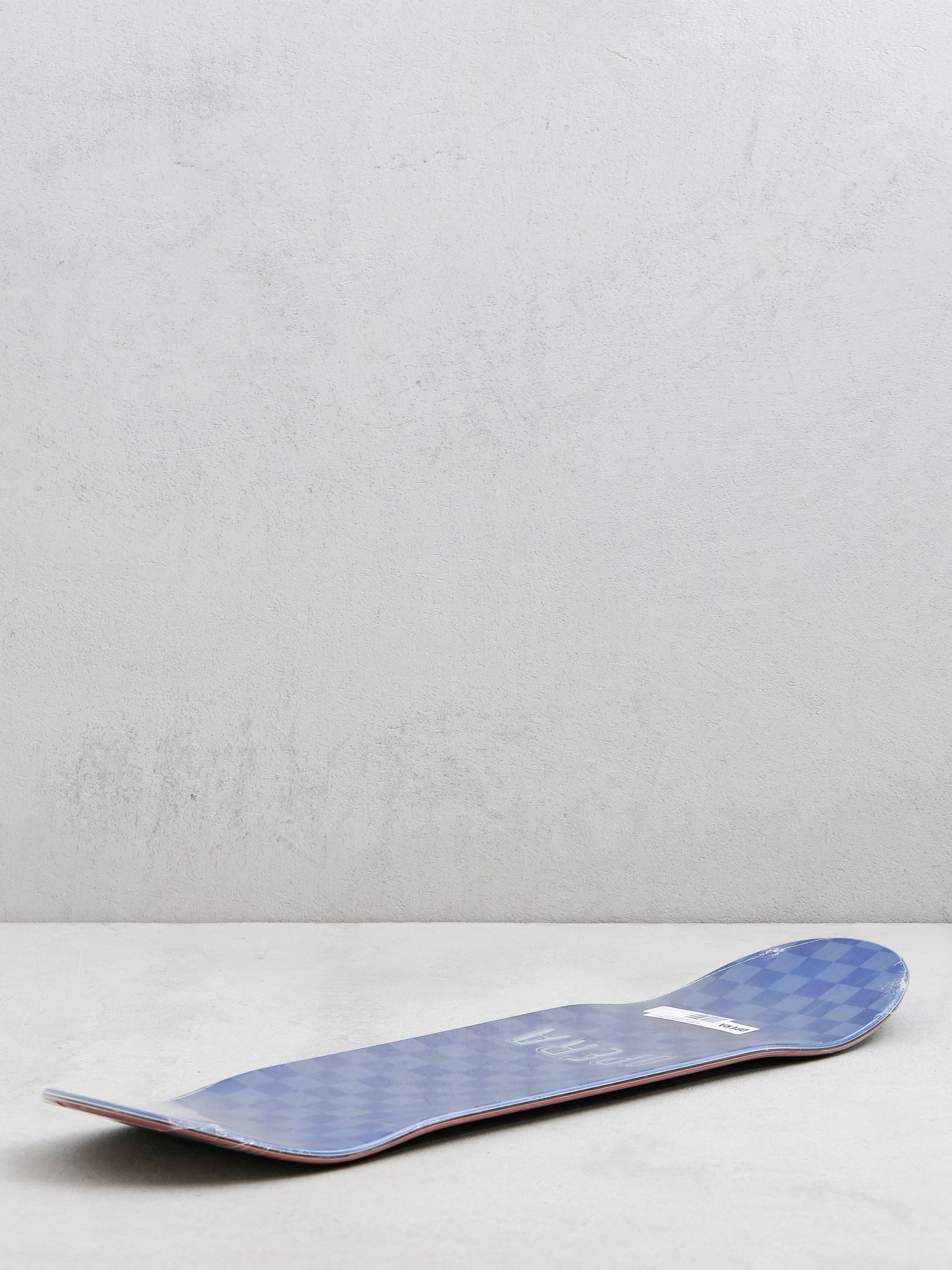 Gördeszka lap Opera Trey Wood Unmasked (black/red)