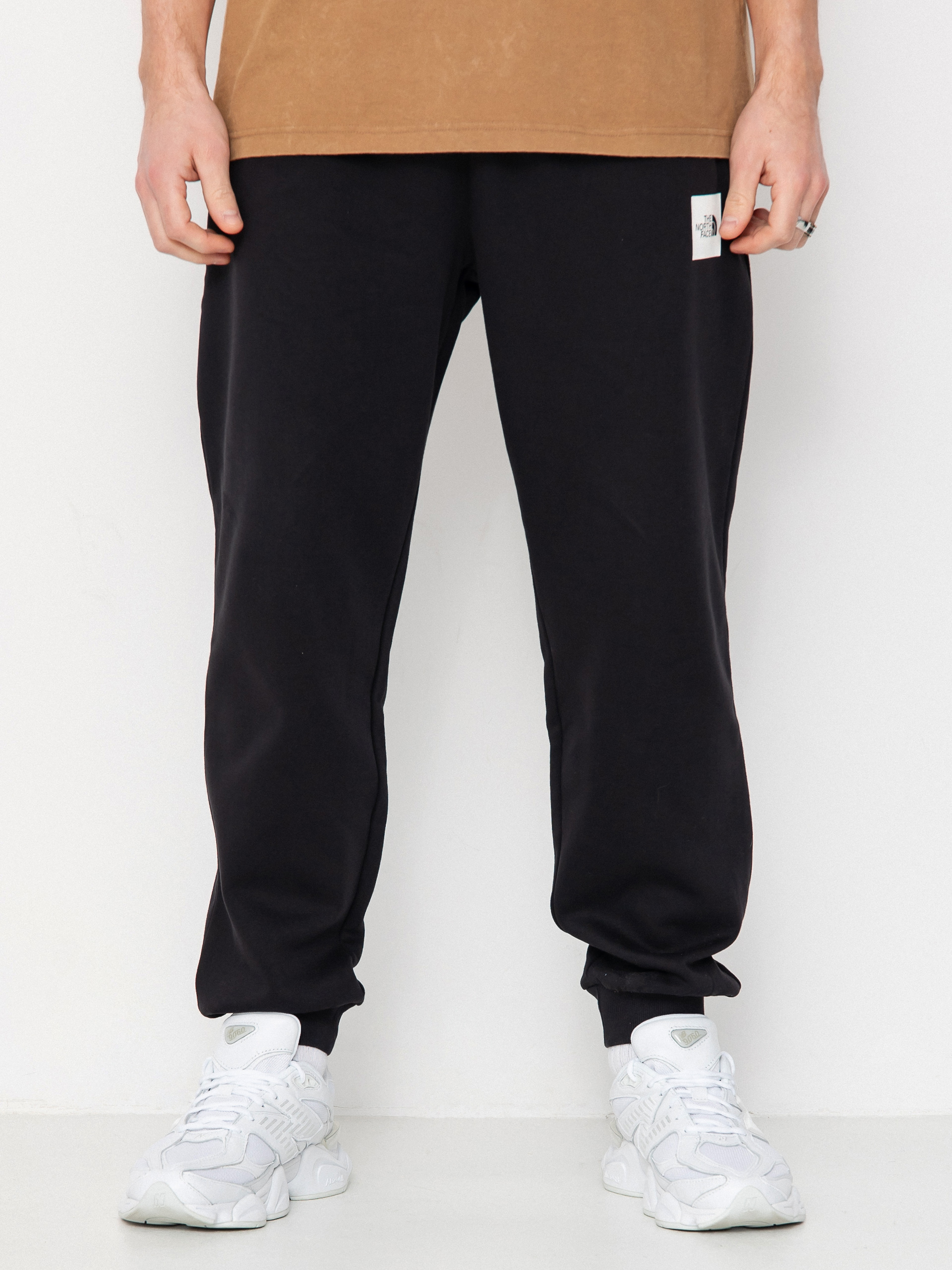 The North Face Fine Regular Tapered Jogger Kisnadrág (tnf black)