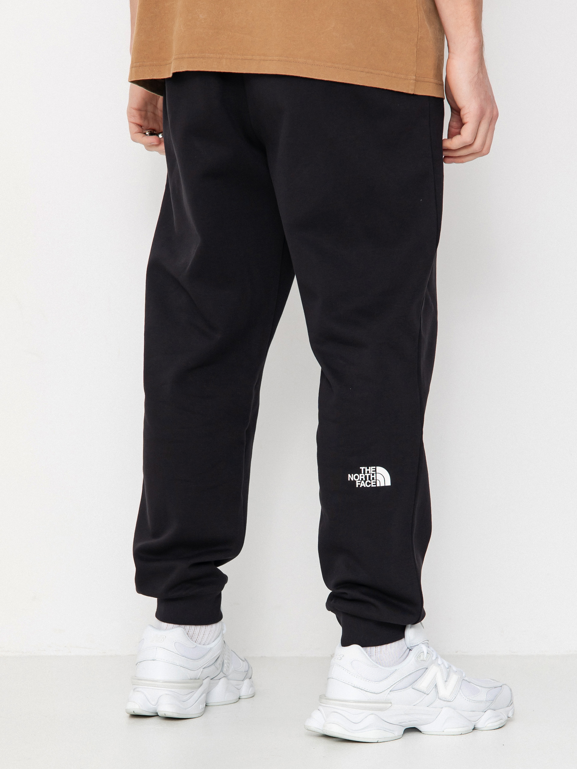 The North Face Fine Regular Tapered Jogger Kisnadrág (tnf black)