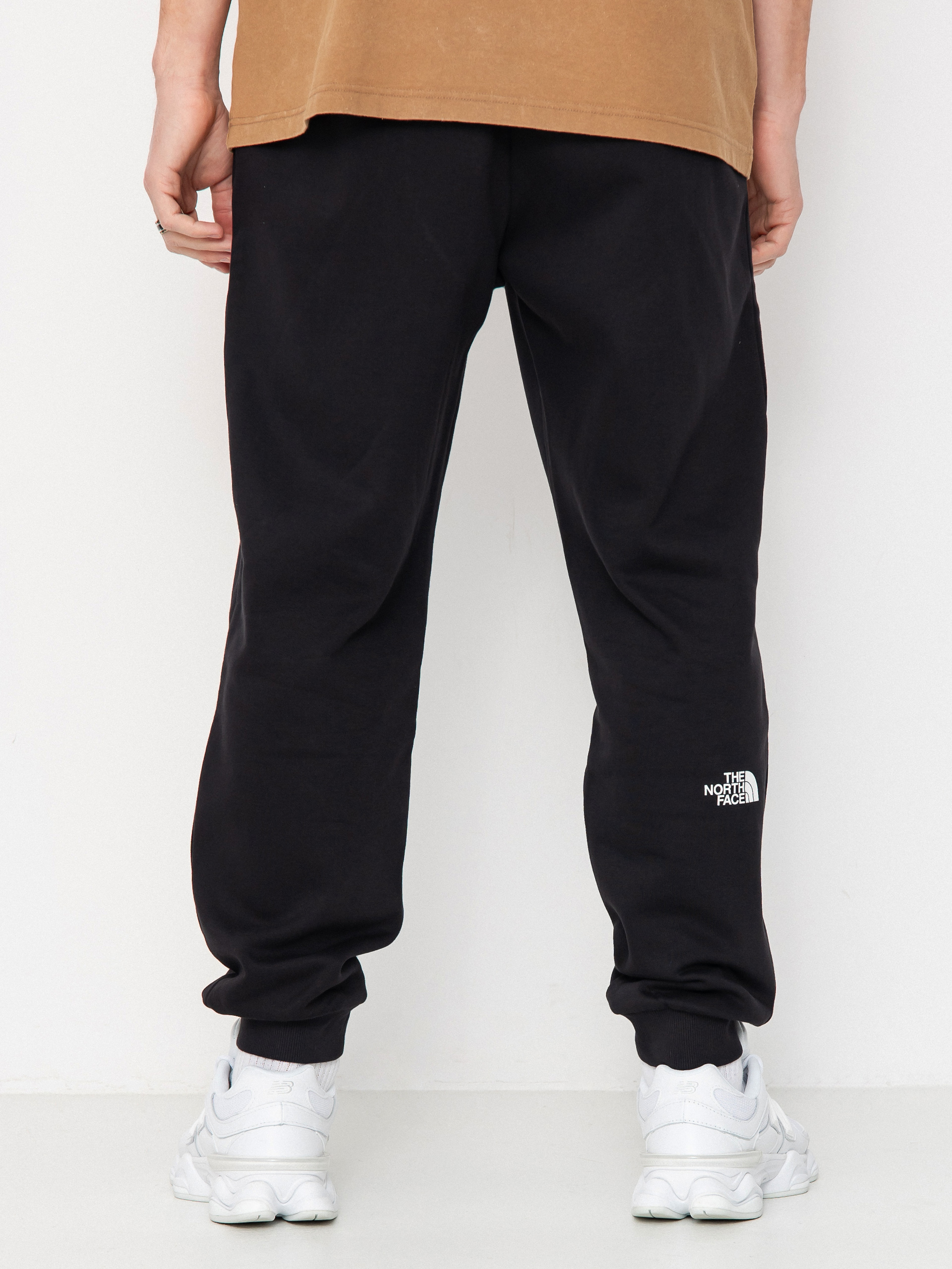 The North Face Fine Regular Tapered Jogger Kisnadrág (tnf black)