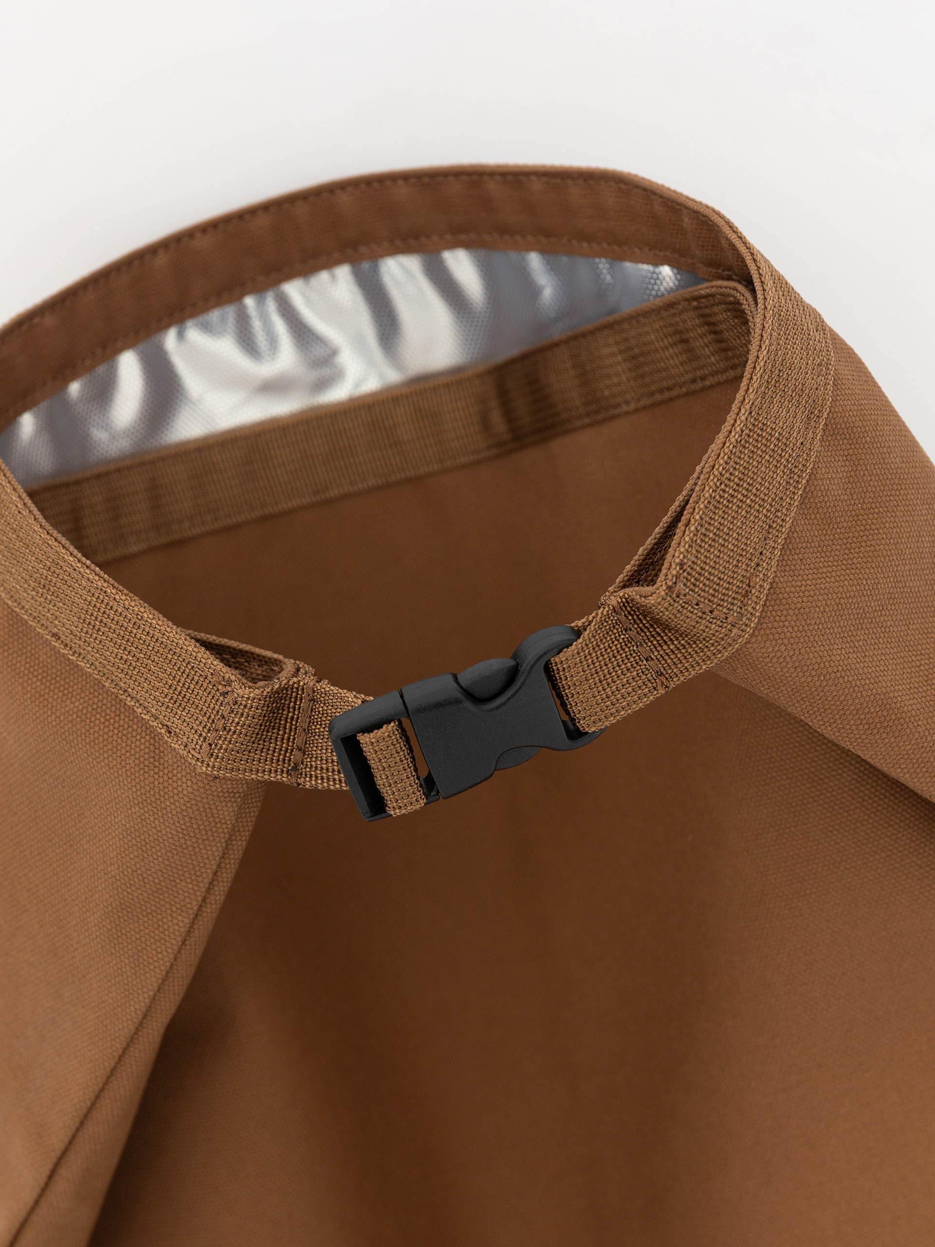 Carhartt WIP Canvas Roll Up Insulated Bag Táska (hamilton brown)
