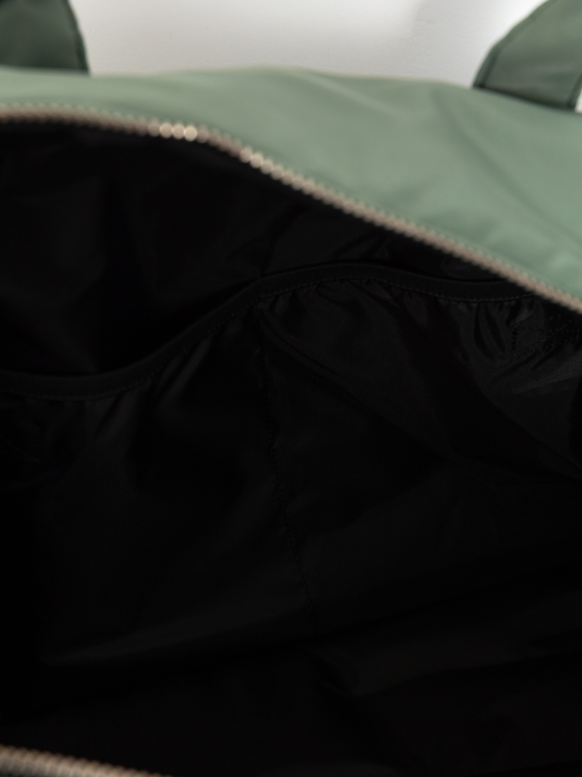 Táska Carhartt WIP Otley Weekend (park)