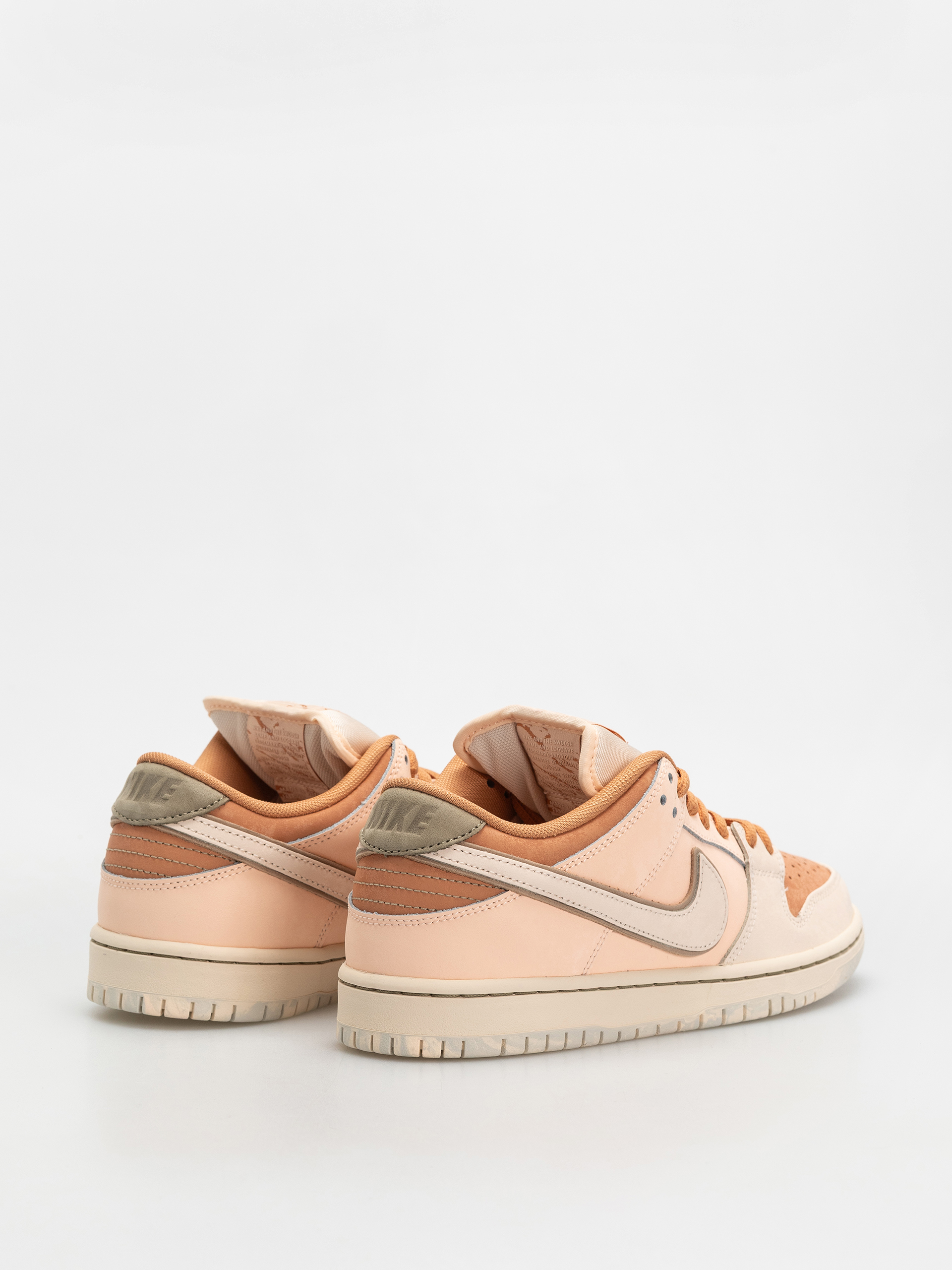 Nike SB Dunk Low Pro Prm Cipők (amber brown/guava ice crimson tint hemp)