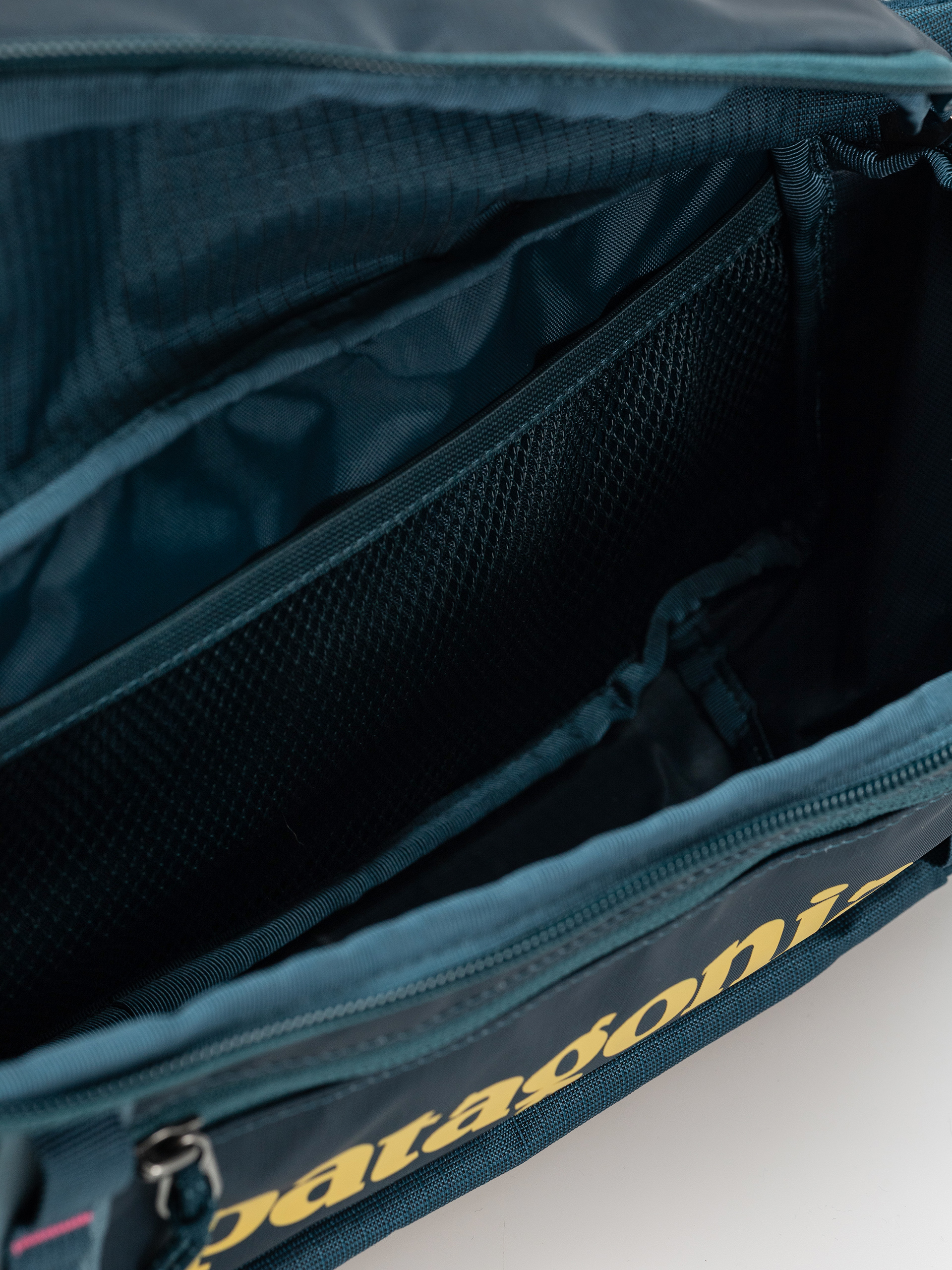 Patagonia Black Hole Waist Pack 5L Övtáska (tidal teal)