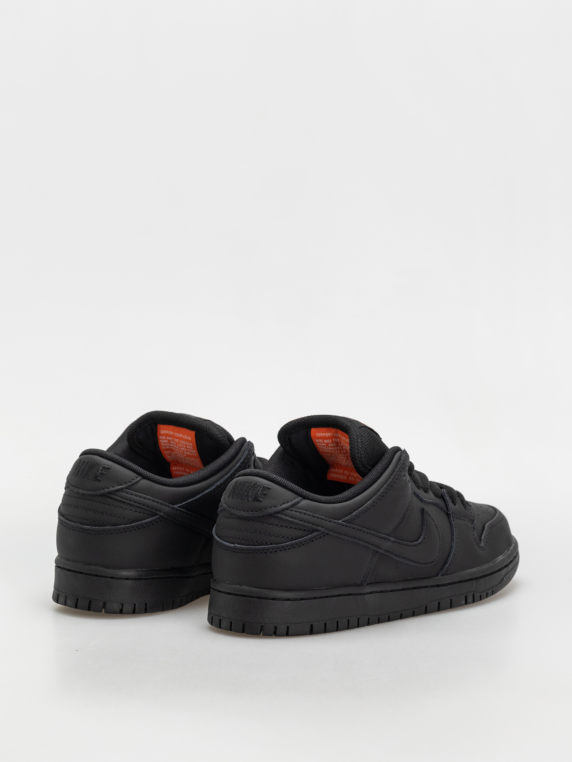Nike SB Dunk Low Pro Cipők (black/black black black)