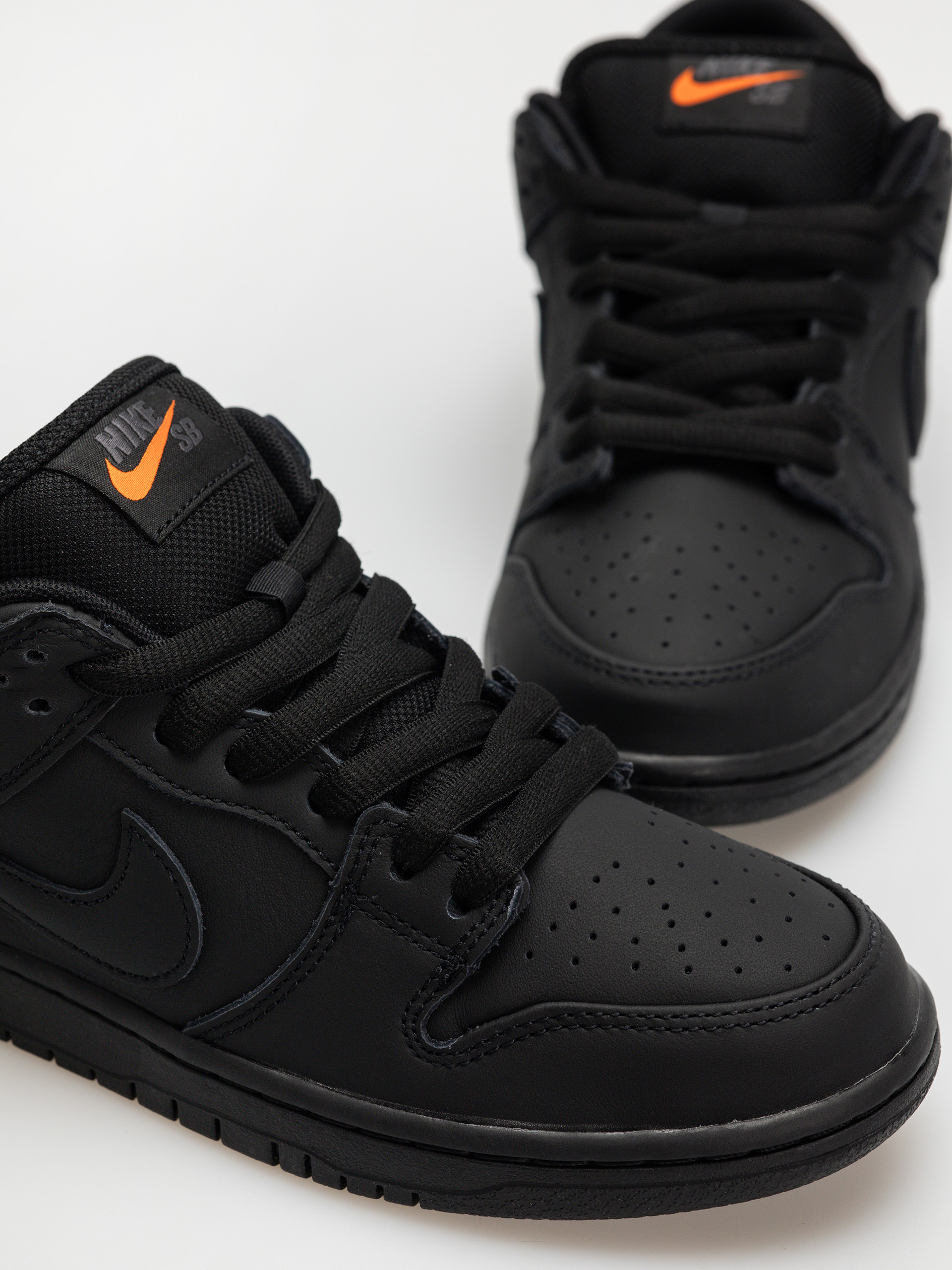 Nike SB Dunk Low Pro Cipők (black/black black black)