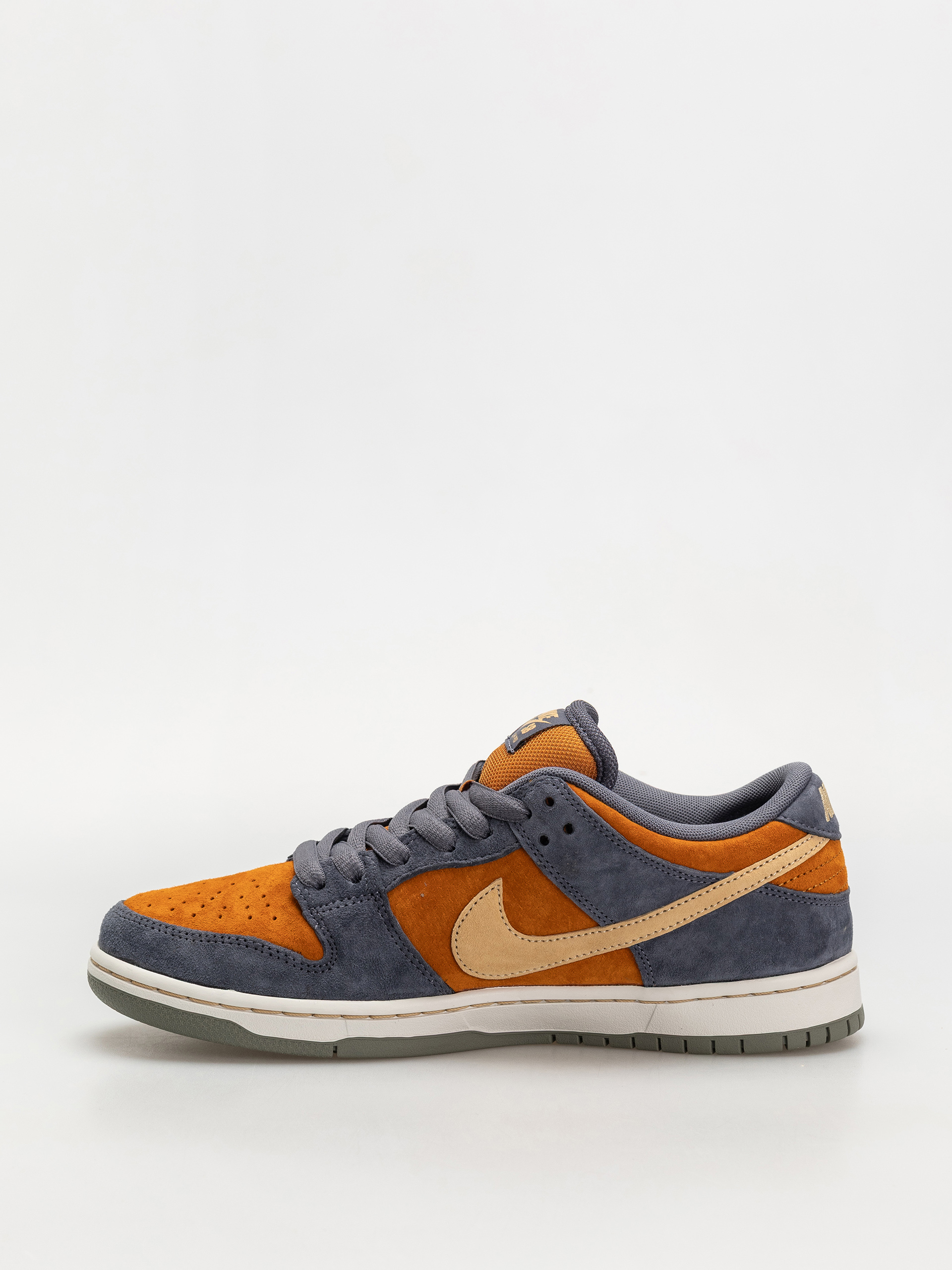 Nike SB Dunk Low Pro Cipők (light carbon/sesame monarch summit white)