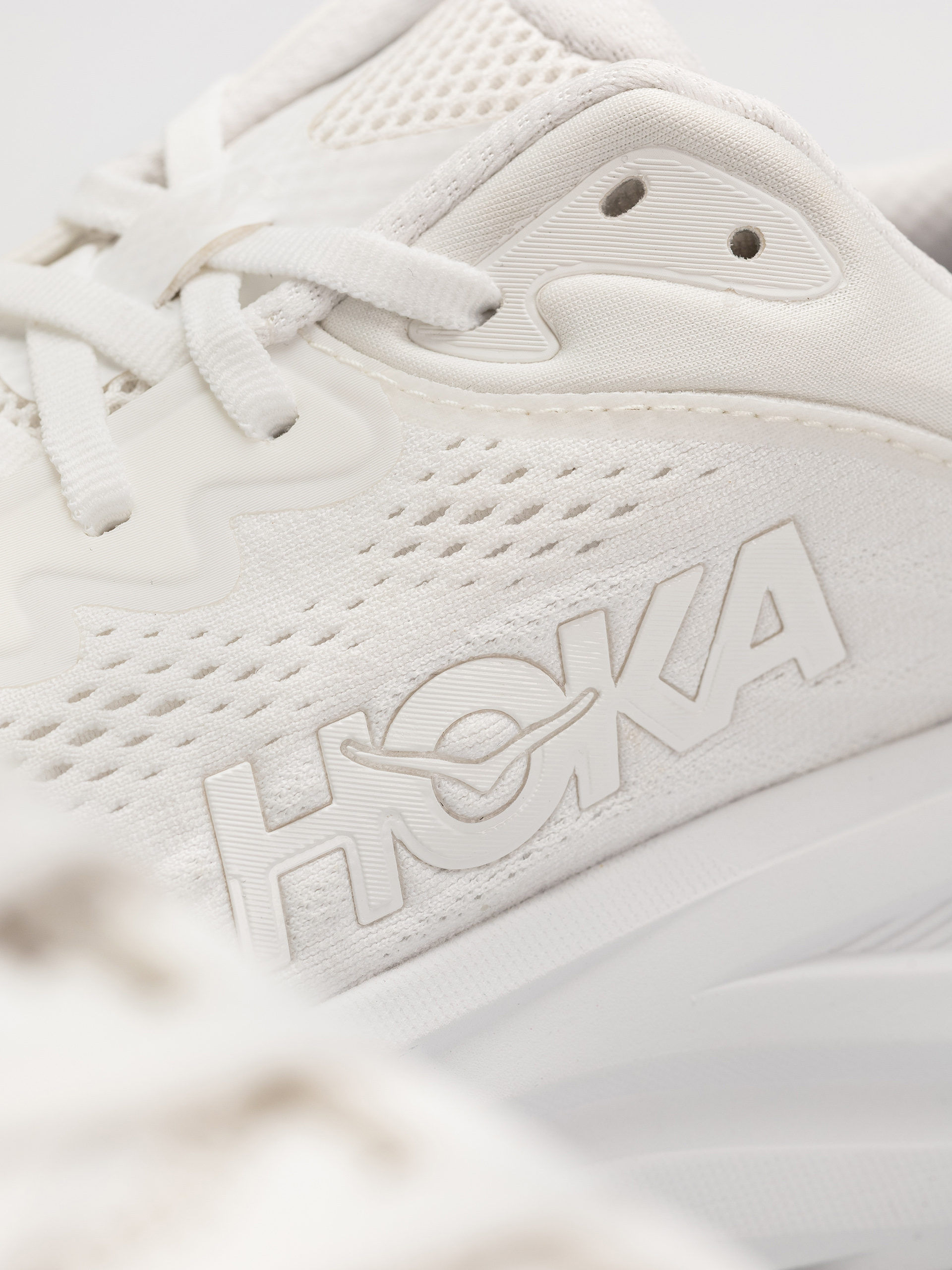 Cipők Hoka Bondi 9 (white/white)