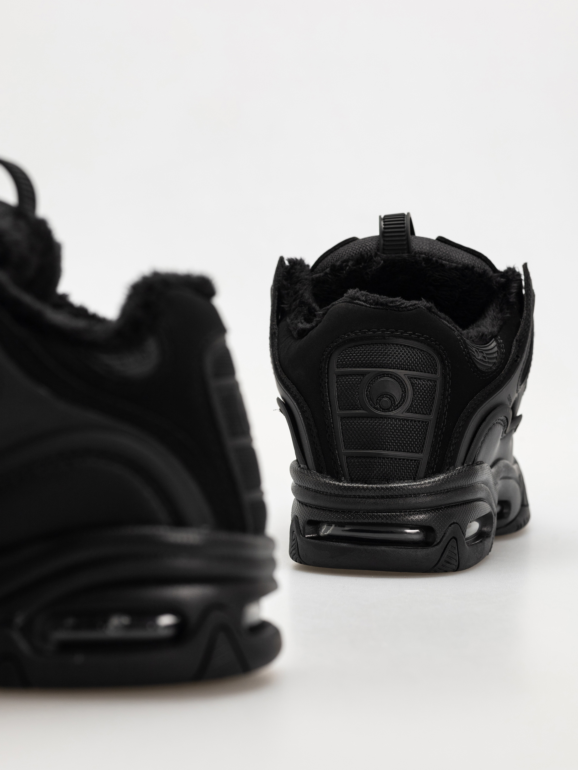 Cipők Osiris D3 2001 (black/black/shearling)