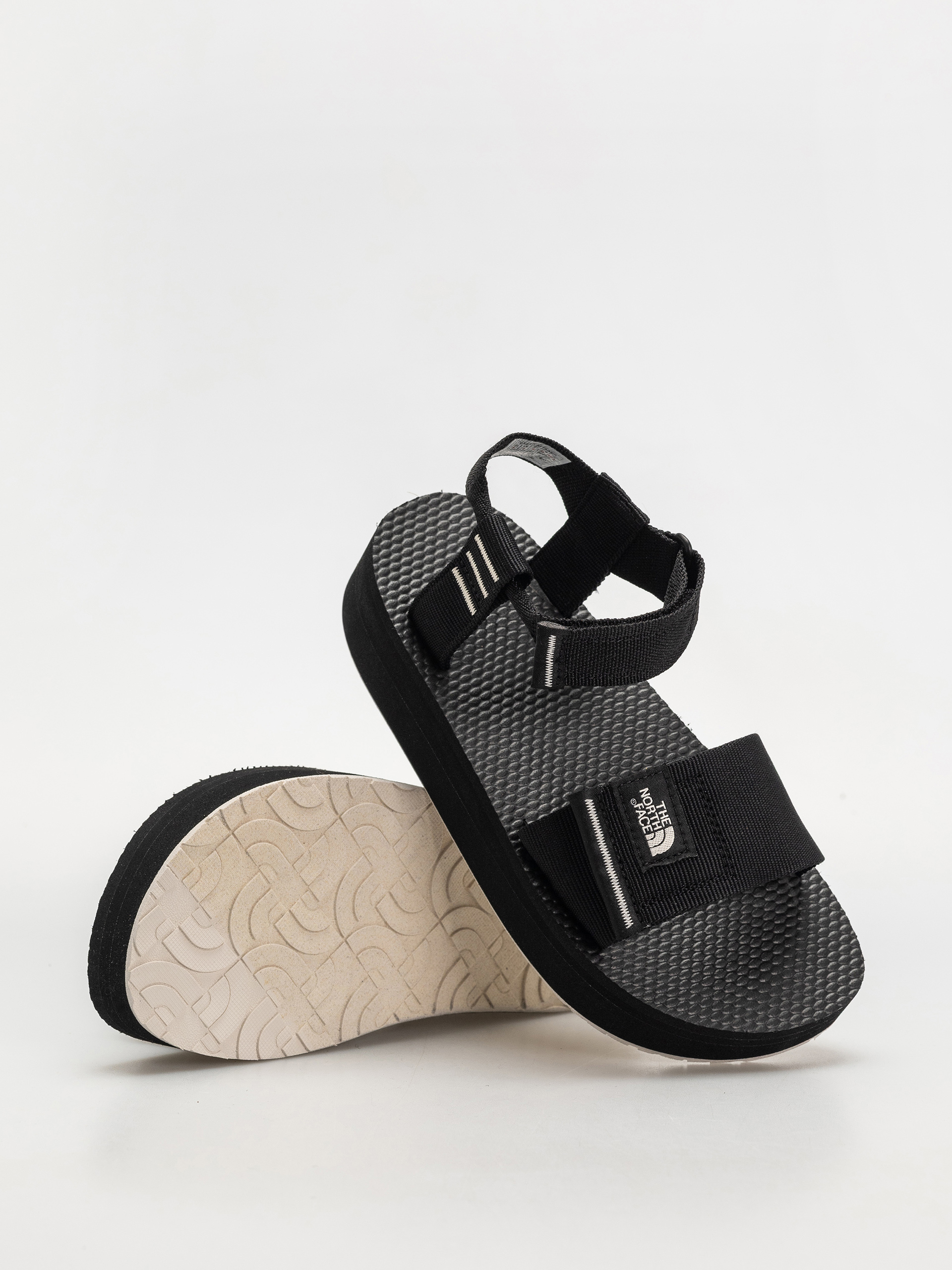 The North Face Skeena Platform Szandálok Wmn (tnf black/white dune)