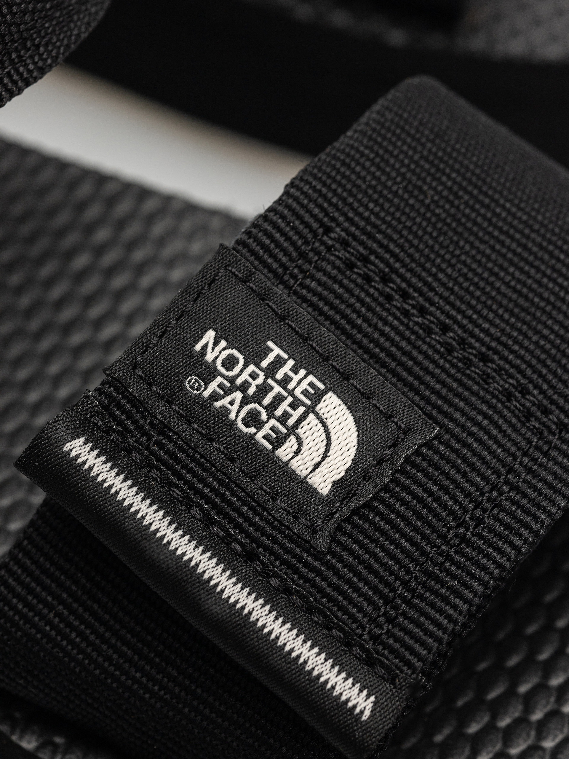 The North Face Skeena Platform Szandálok Wmn (tnf black/white dune)