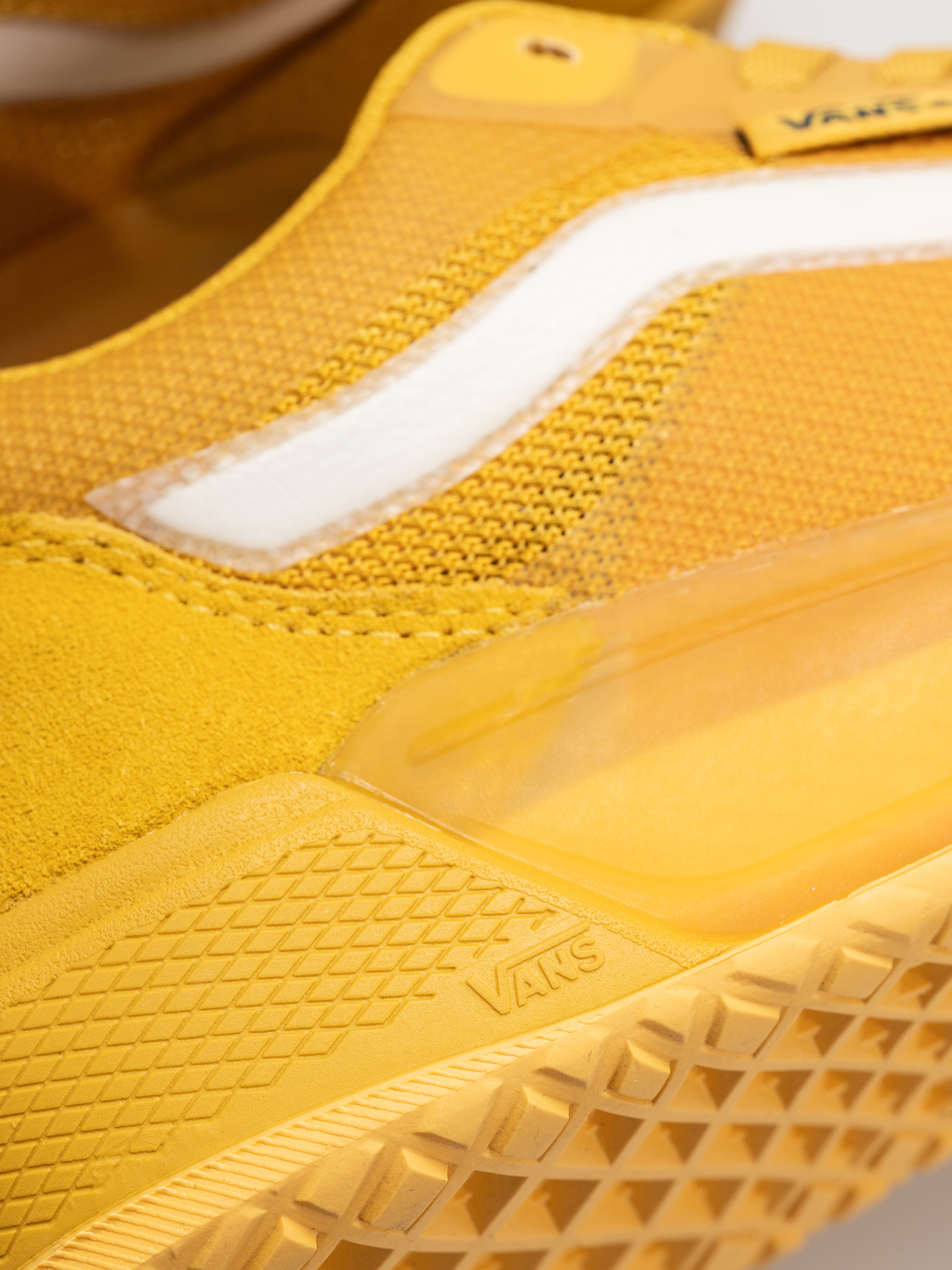 Vans Skate Ave 2.0 Cipők (gold)