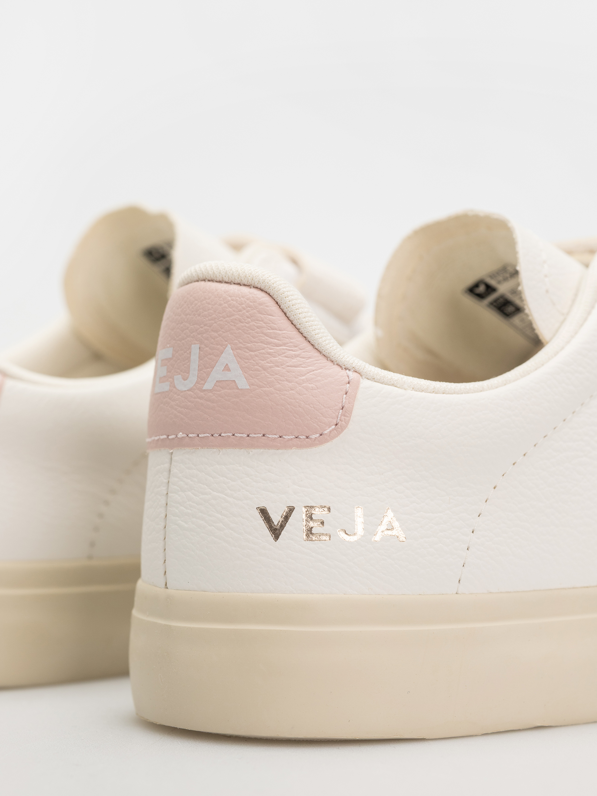 Veja Recife Logo Wmn Cipők (extra white petale)