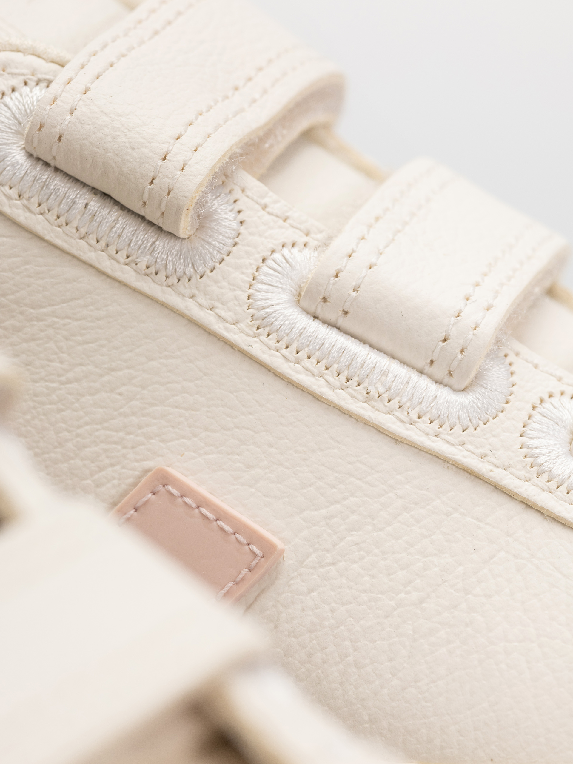 Veja Recife Logo Wmn Cipők (extra white petale)