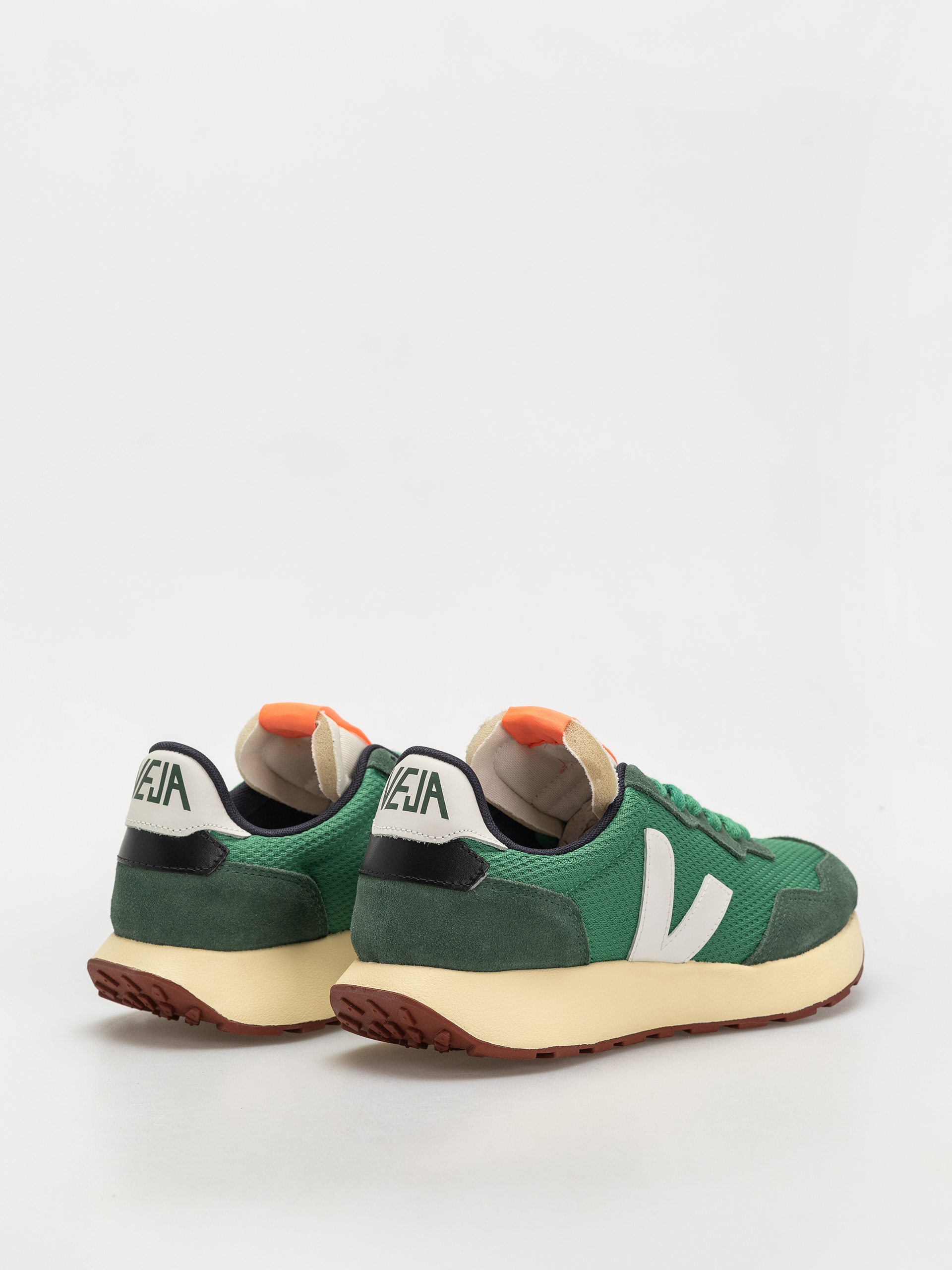 Veja Paulistana Wmn Cipők (emeraude white)