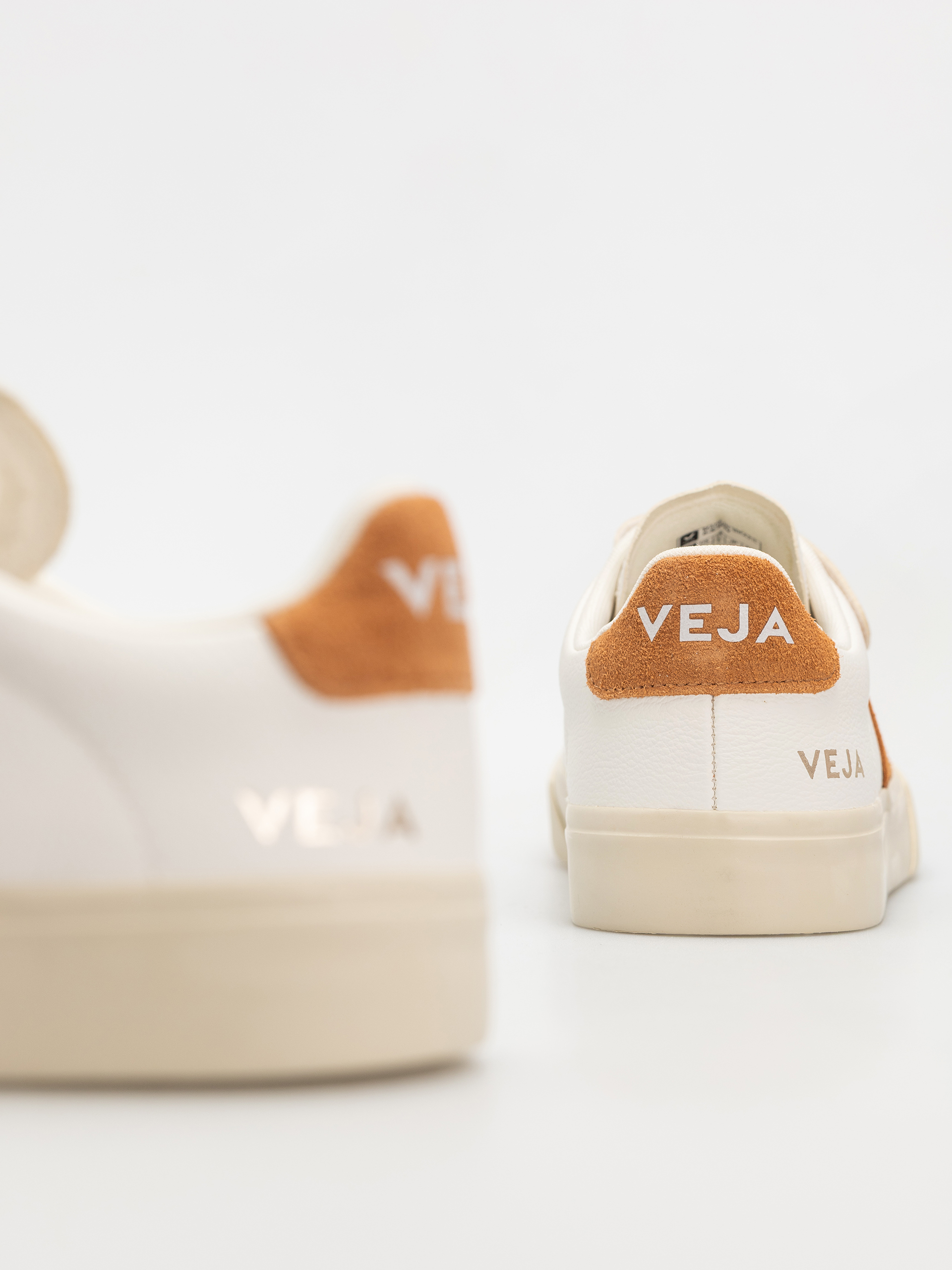Veja Recife Logo Wmn Cipők (extra white umber)