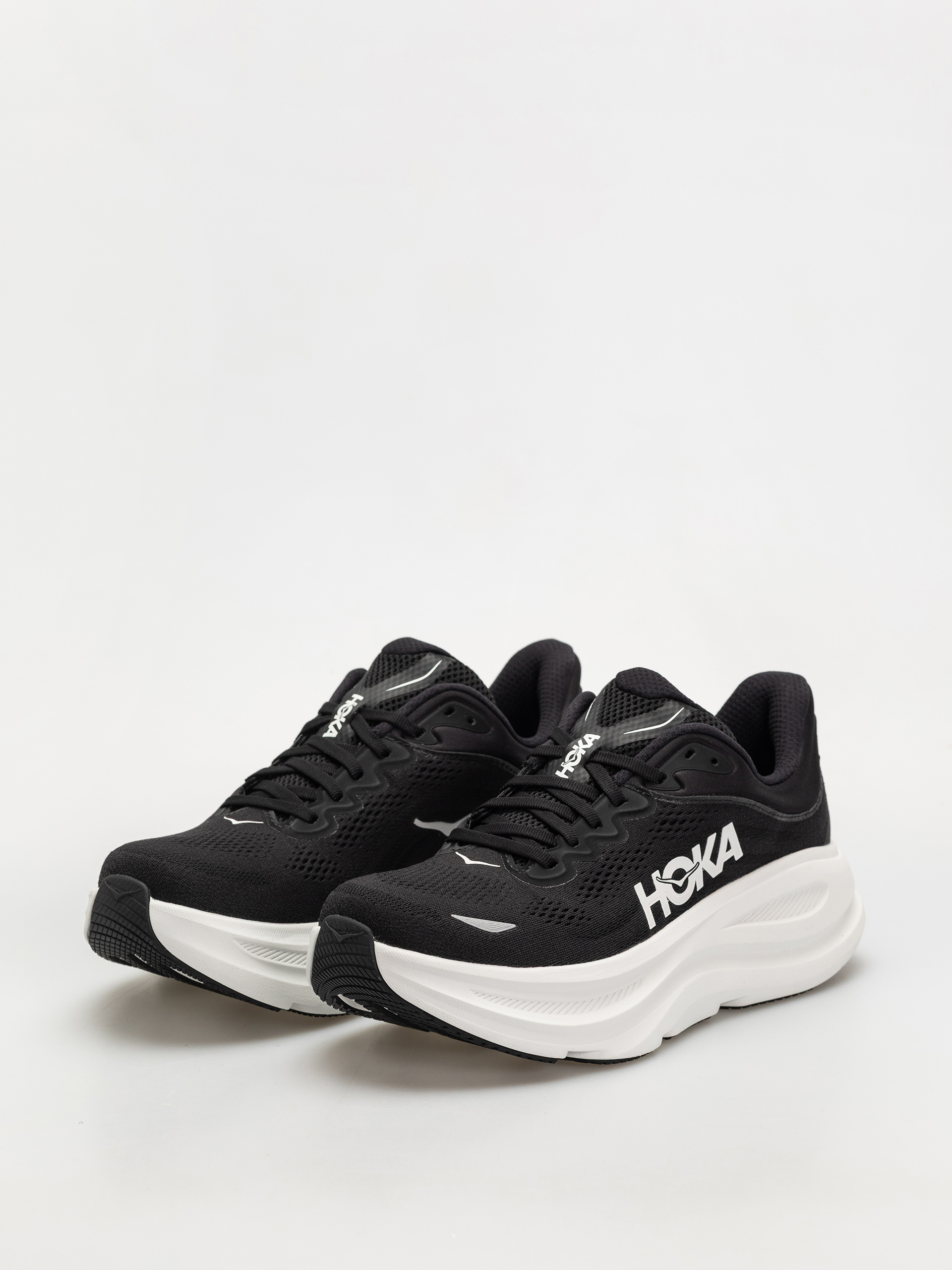 Hoka Bondi 9 Cipők (black/white)