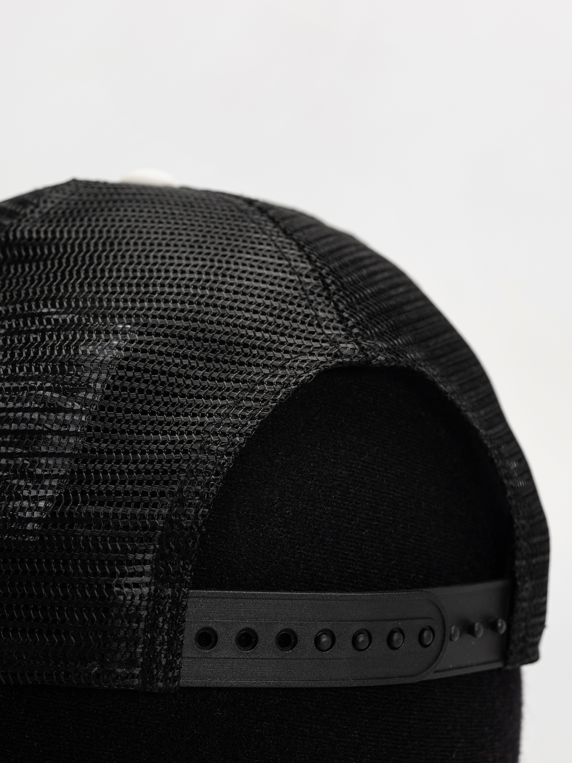 New Era Tom And Jerry Trucker Baseball sapka (dark red)