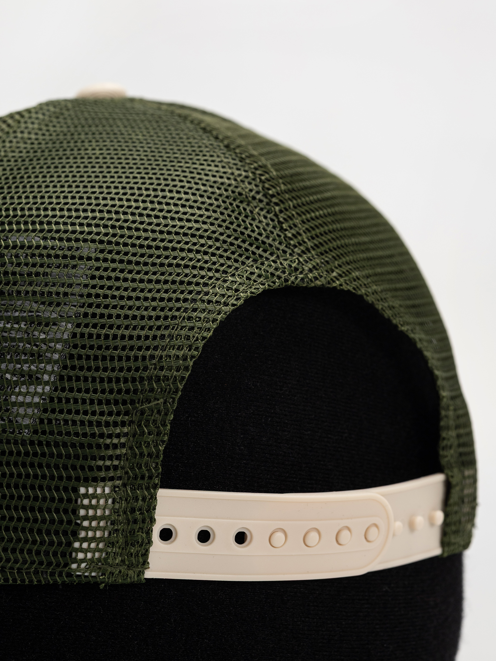 Baseball sapka New Era Patch Trucker (light beige)