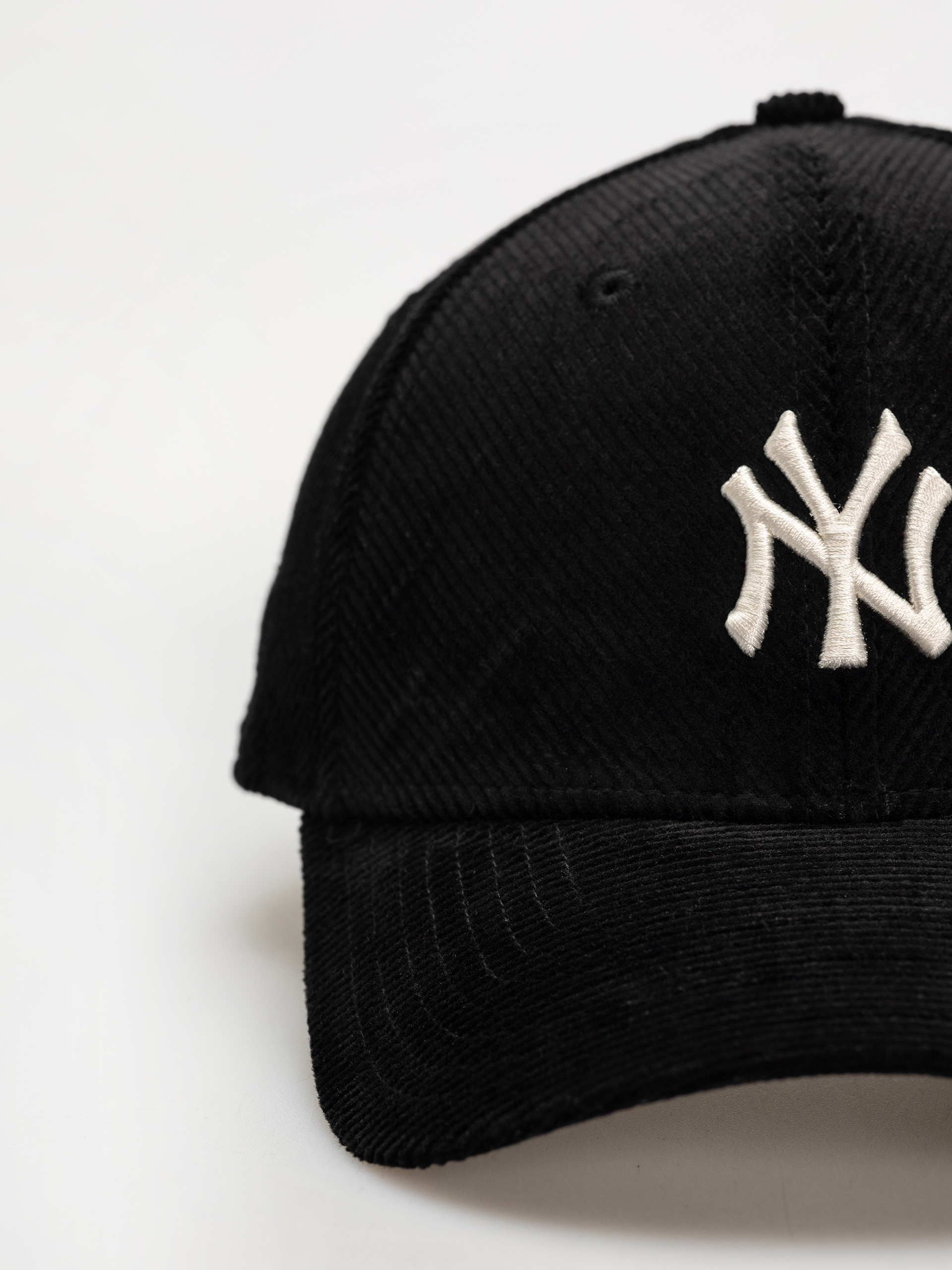 Baseball sapka New Era Cord 9Forty New York Yankees (black)