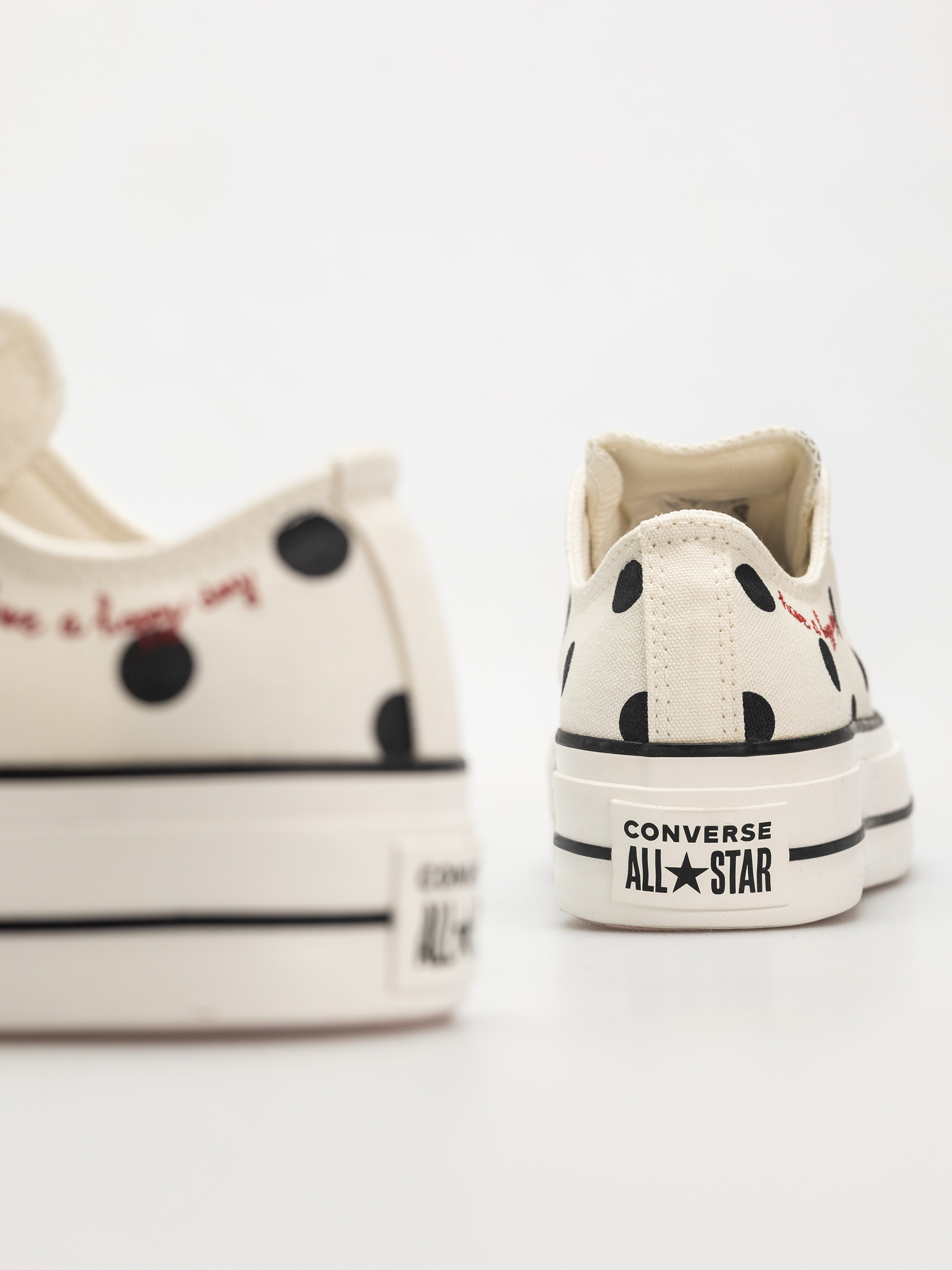Tornacipők Converse Chuck Taylor All Star Lift Ox Wmn (egret/black/days ahead)