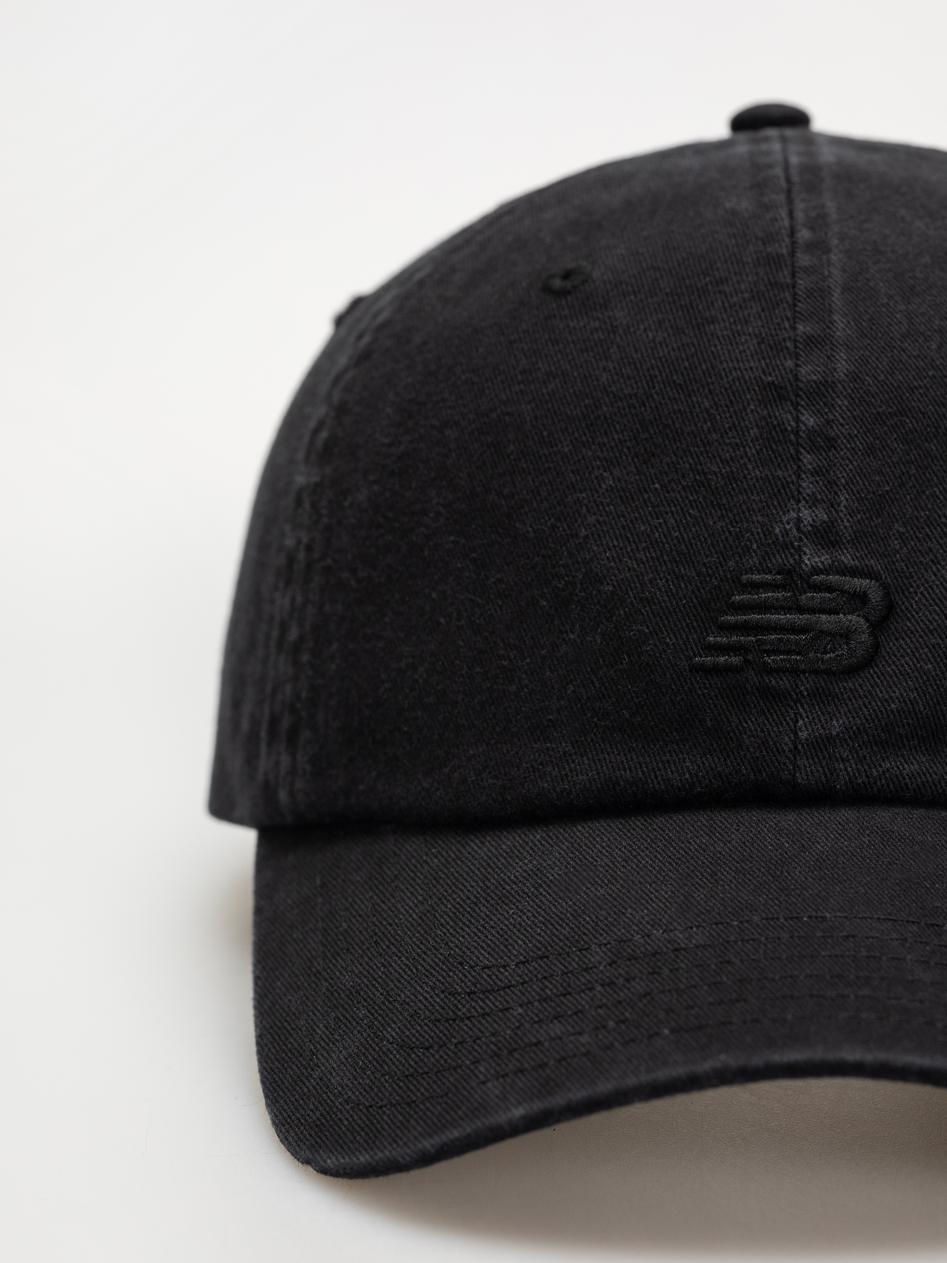 Baseball sapka New Balance 6 Panel Classic Hat V 2.0 (black/bk)