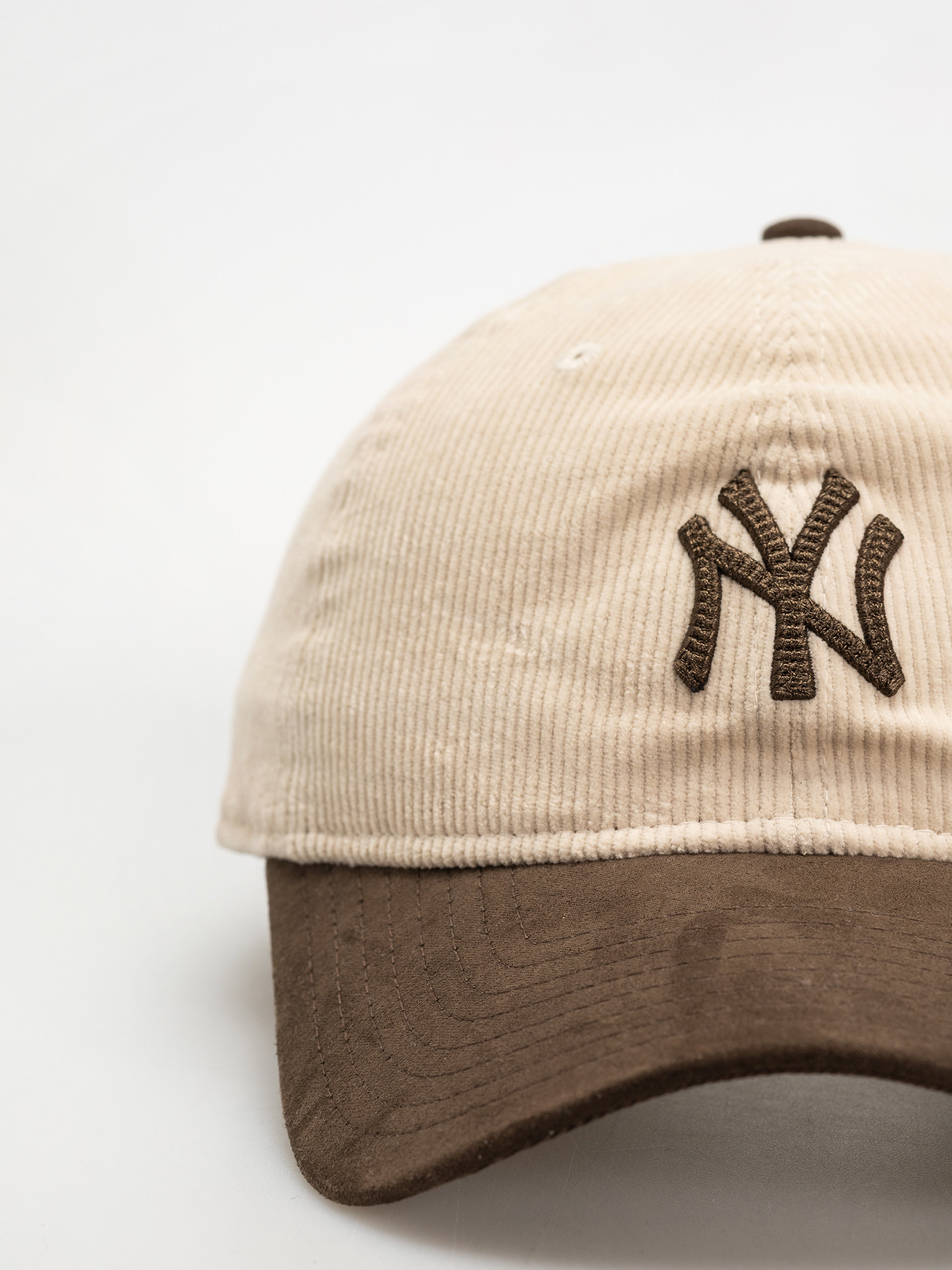 Baseball sapka New Era Premium Cord 9Twenty New York Yankees (light beige)
