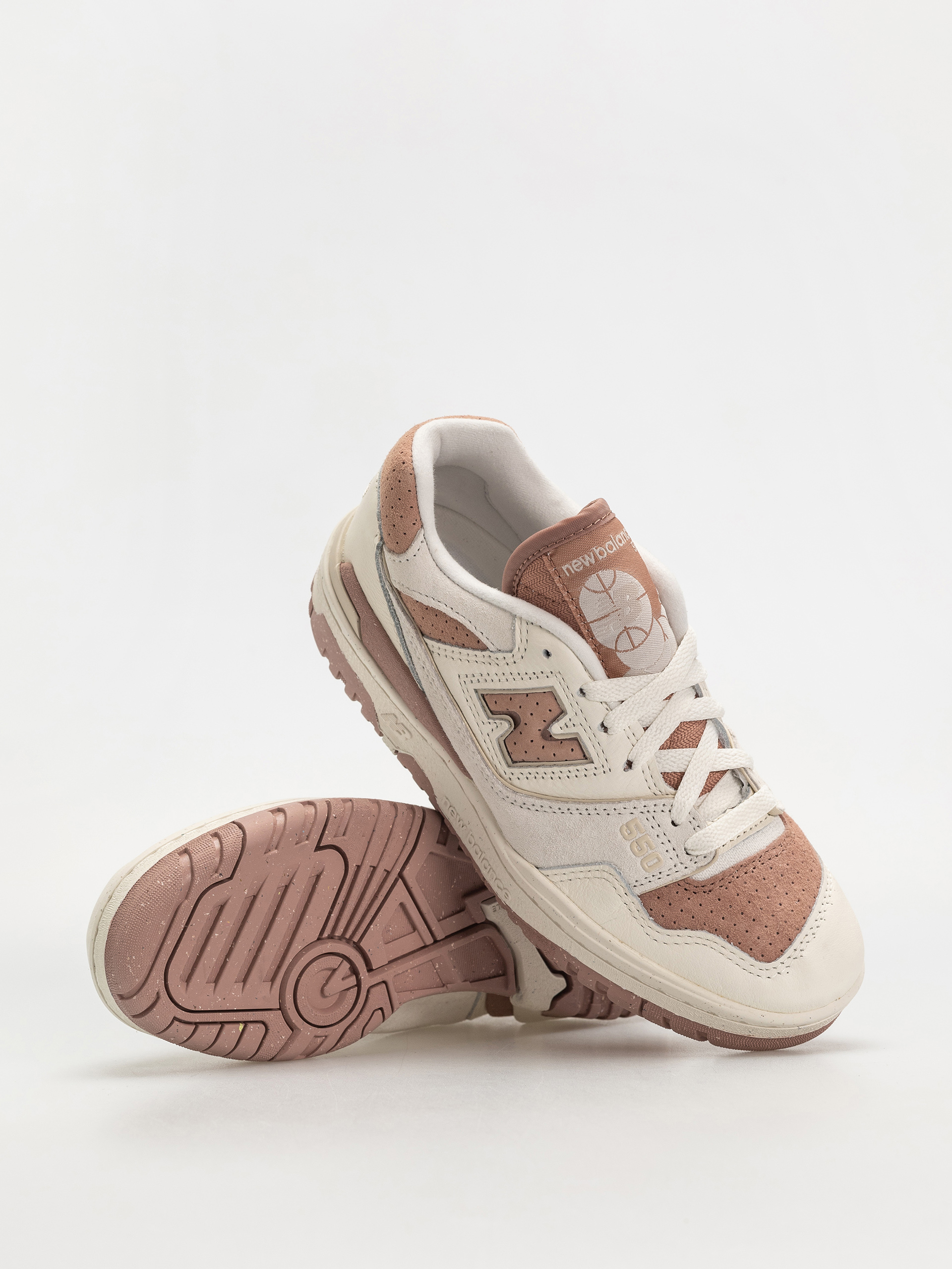New Balance 550 Wmn Cipők (sea salt)