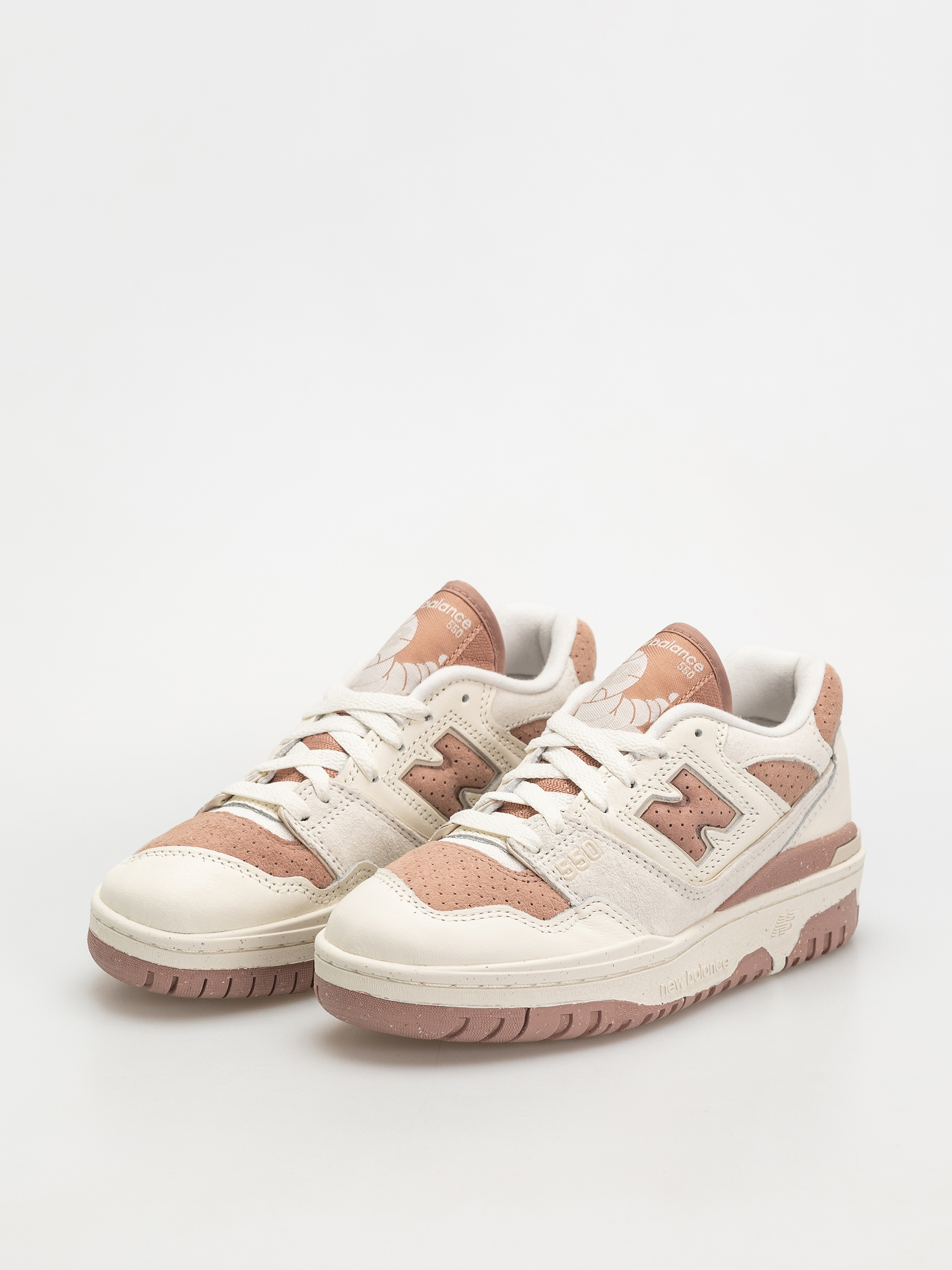 New Balance 550 Wmn Cipők (sea salt)