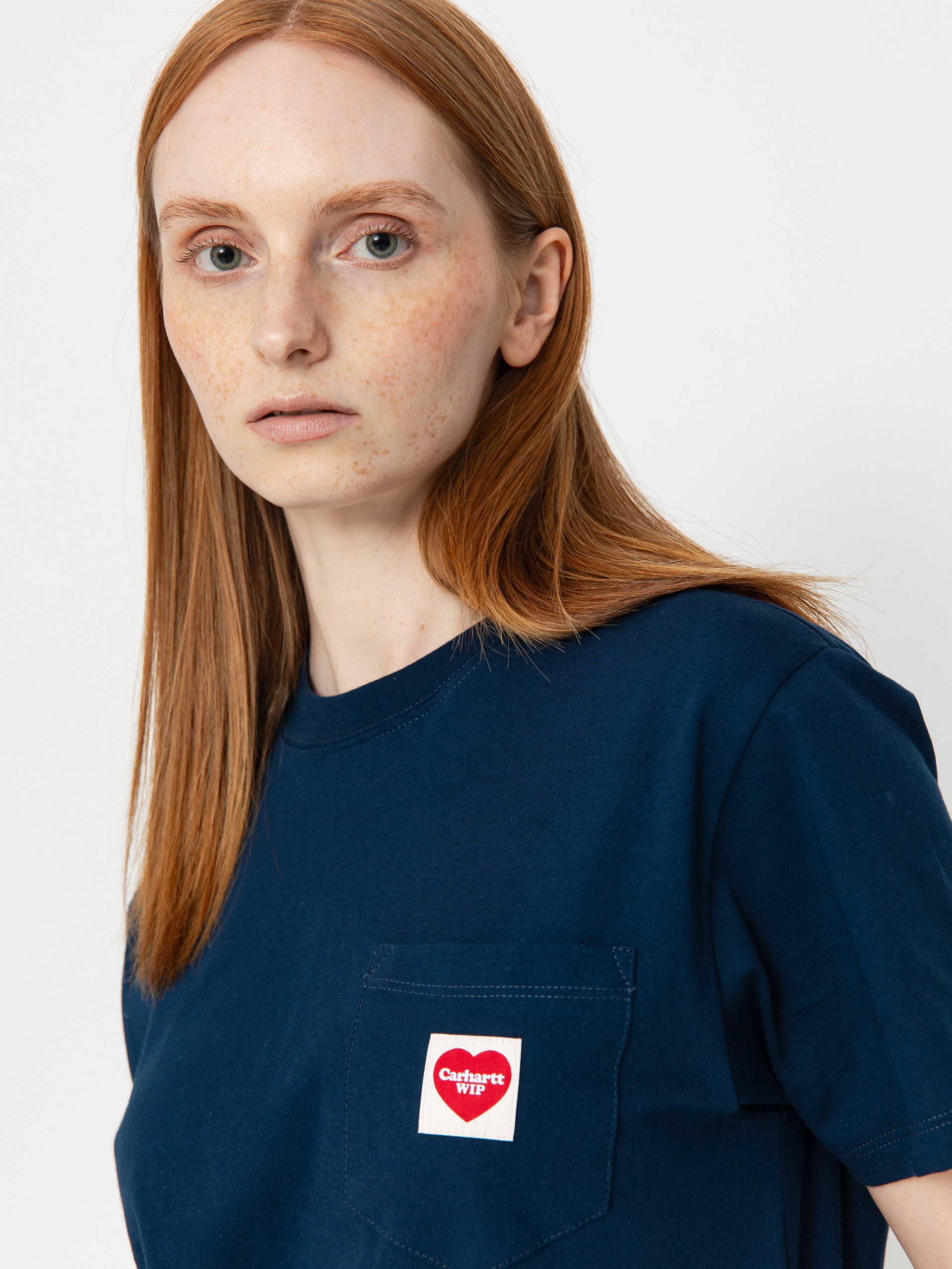 Carhartt WIP Pocket Heart Wmn Póló (ink/red)