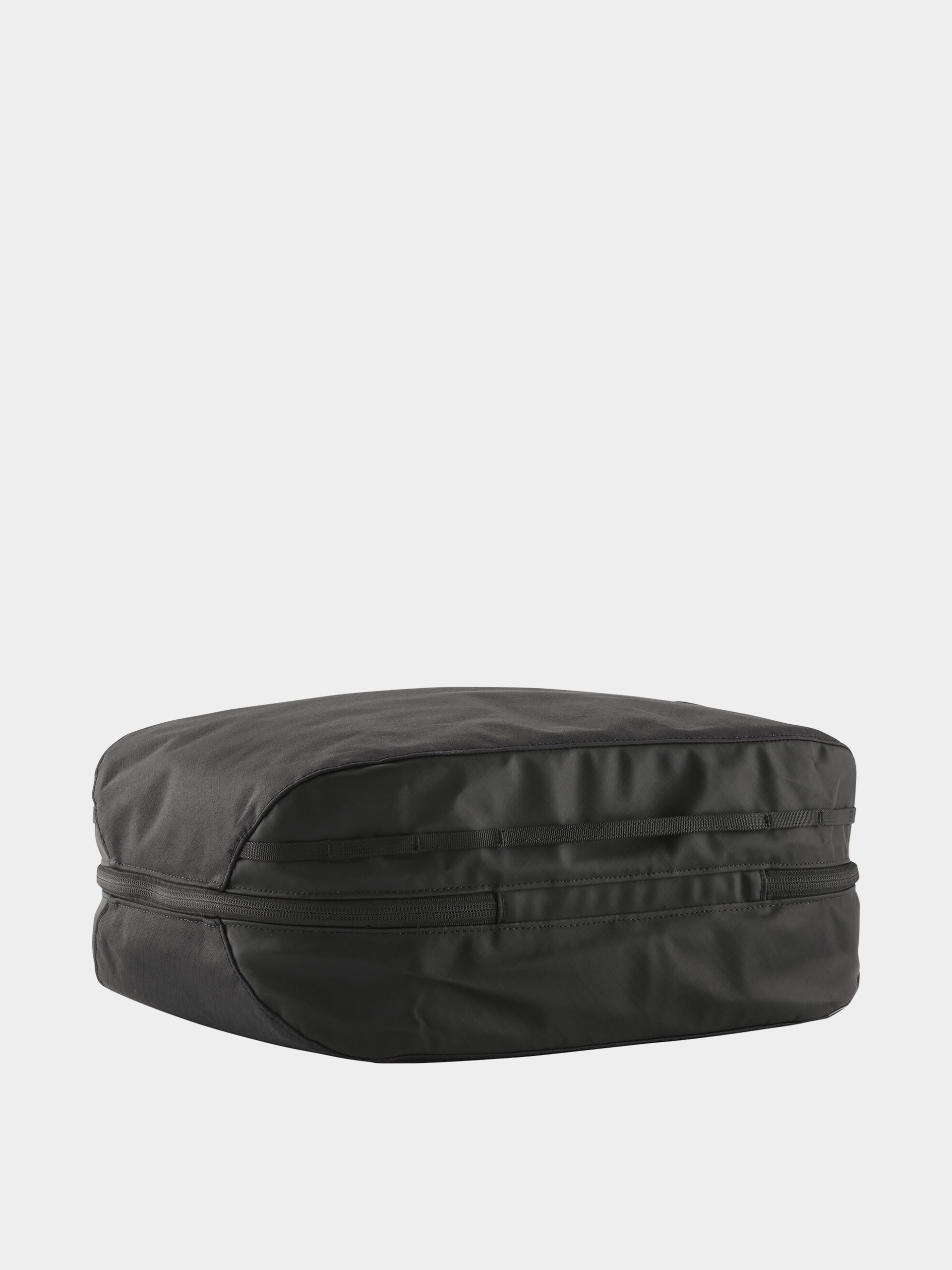 Kozmetikai táska Patagonia Black Hole Cube 14L (black)