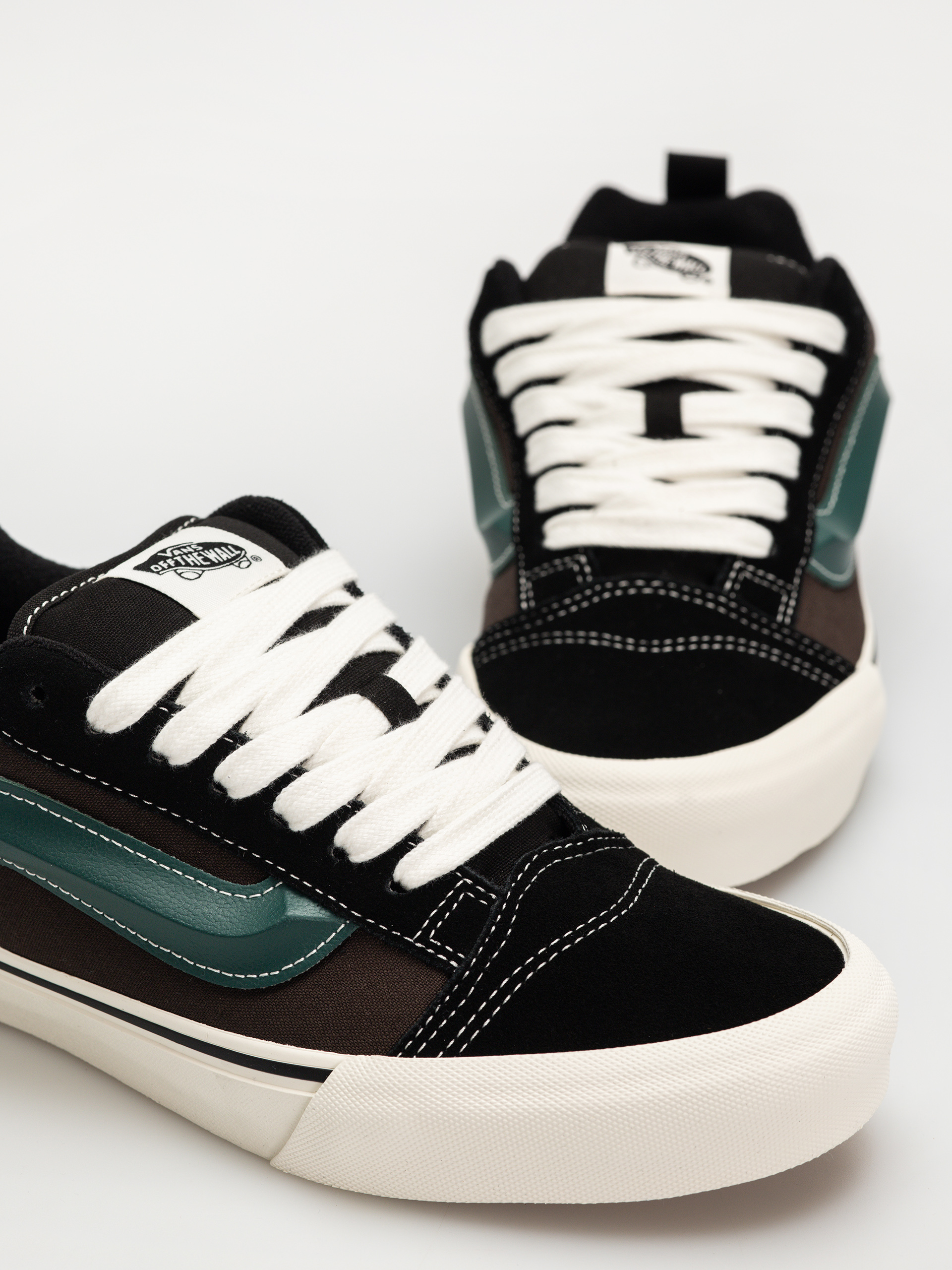 Cipők Vans Knu Skool (tri-tone rain forest)