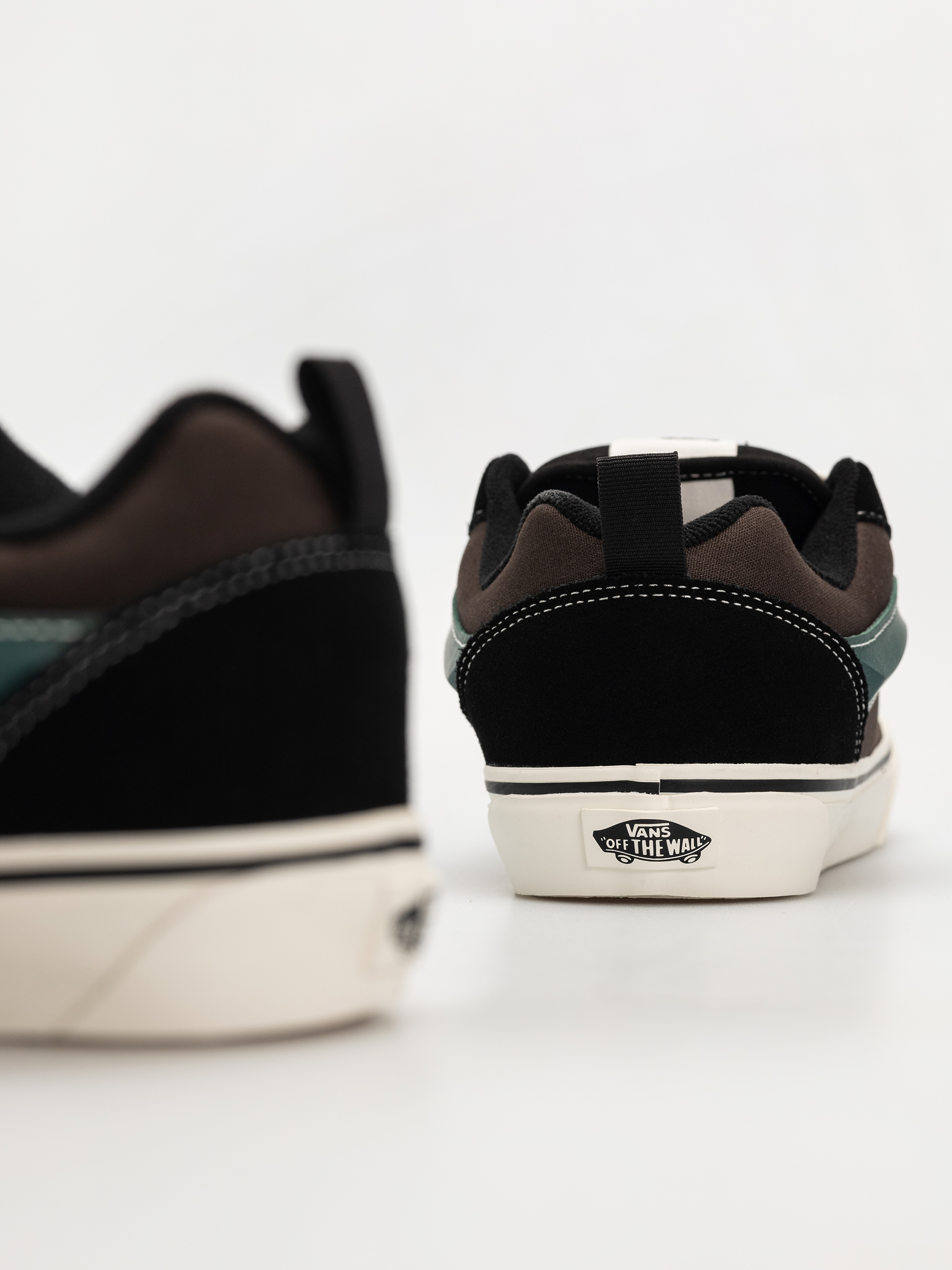 Cipők Vans Knu Skool (tri-tone rain forest)