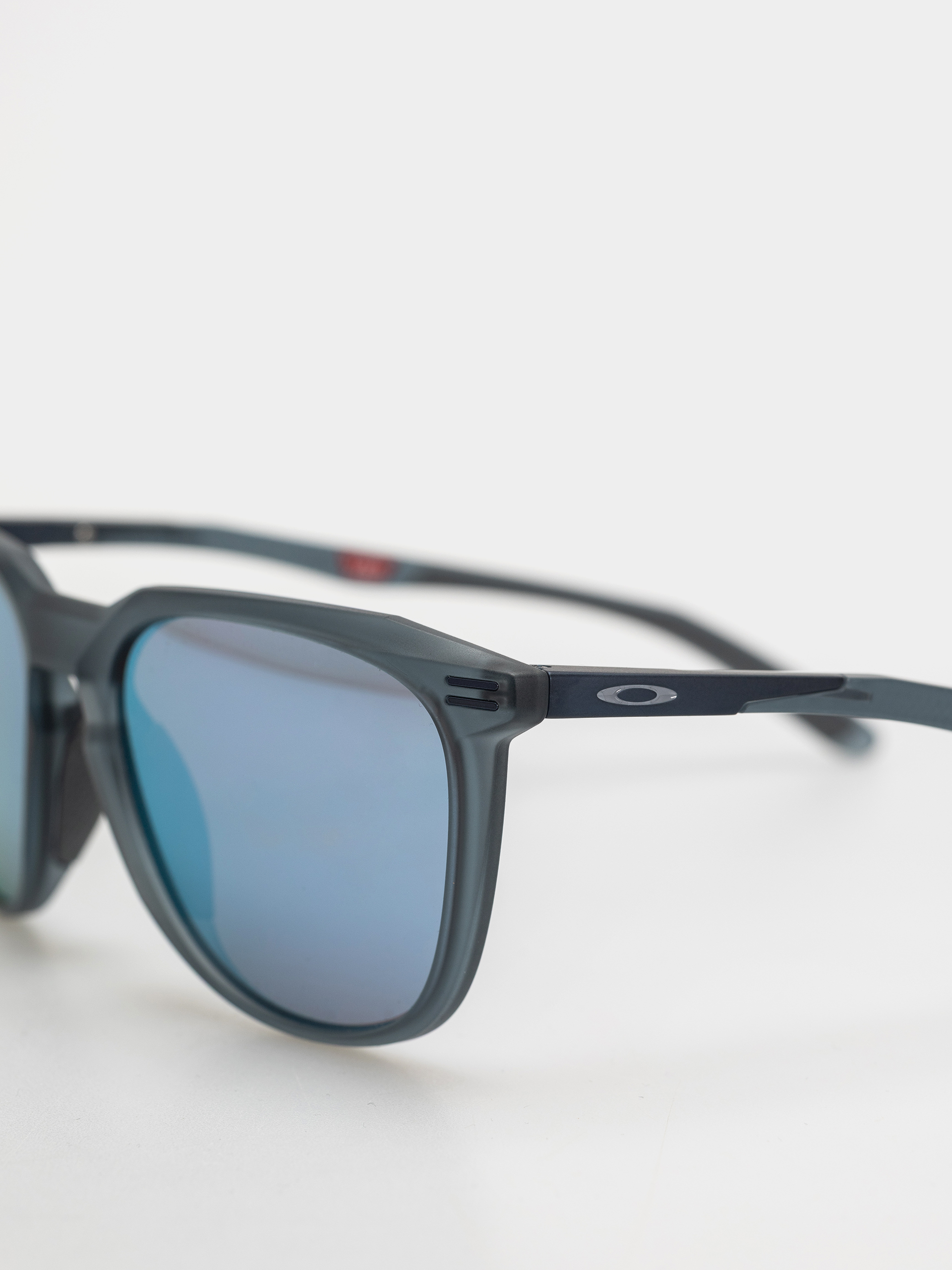 Napszemüvegek Oakley Thurso (matte crystal black/prizm deep water polar)